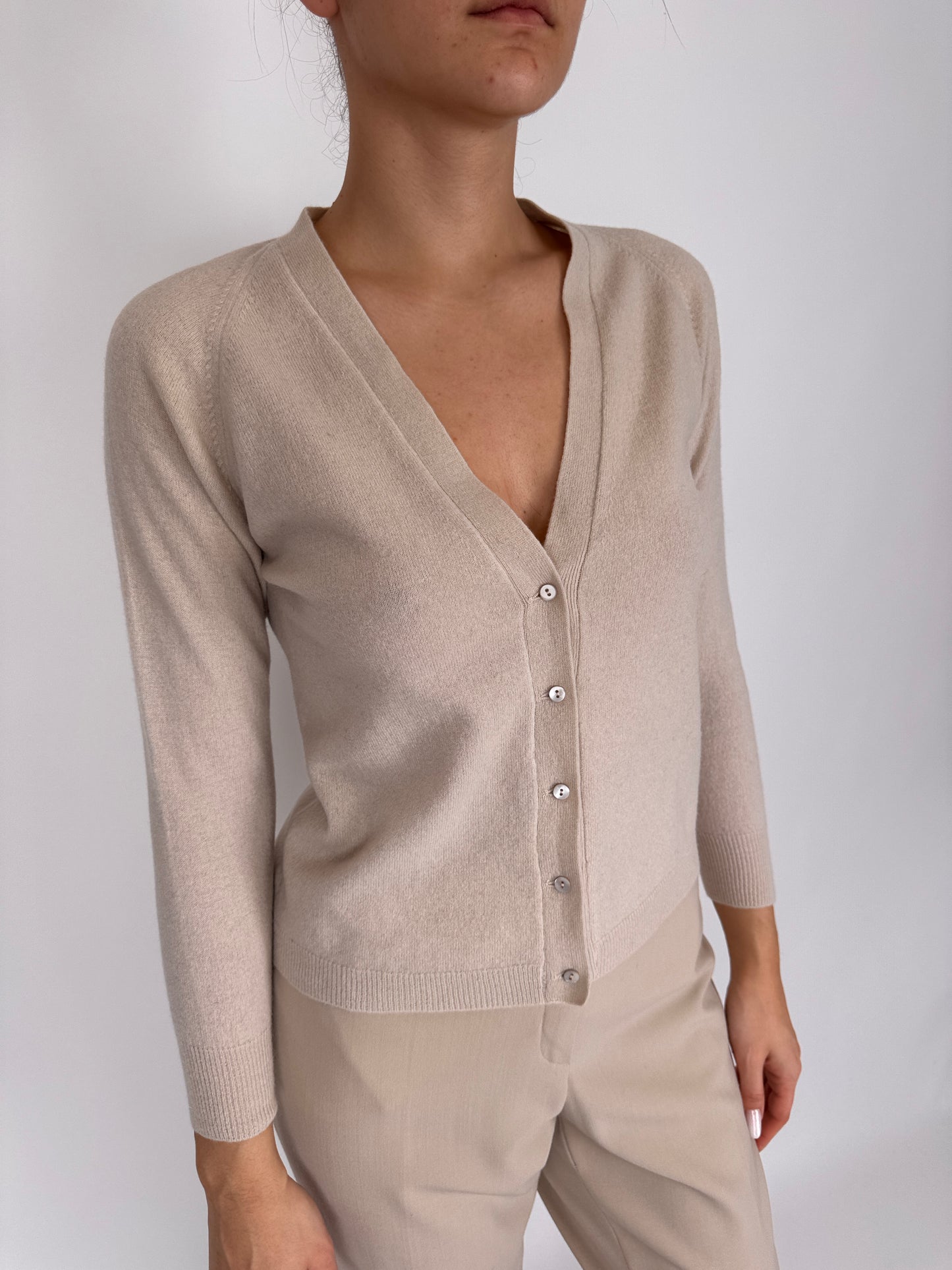 Cardigan premium italian light nude din lana extrafina