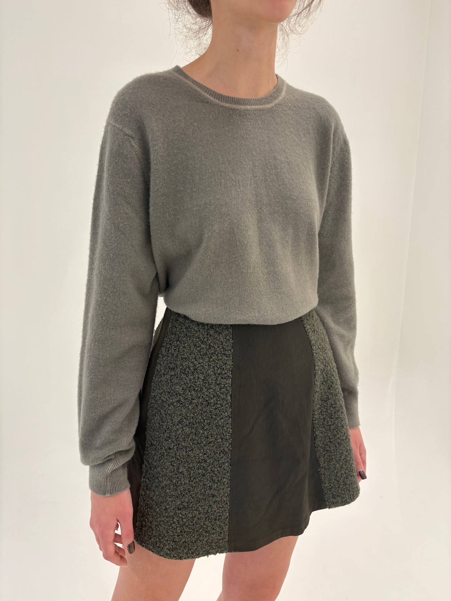 Fustă forest green din piele naturală și boucle de lana cu talie ultra înaltă