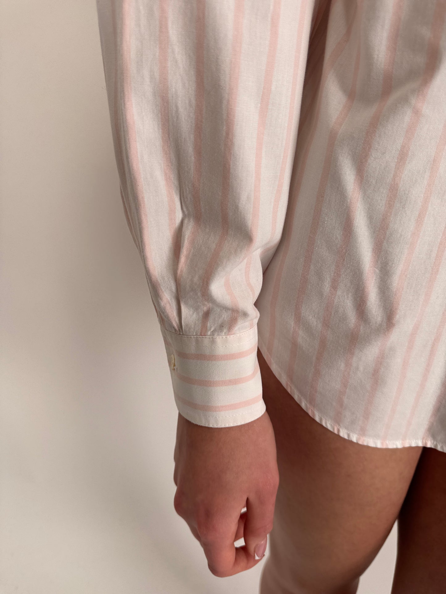 Cămașa premium Nara Camicie cu dungi fină baby pink