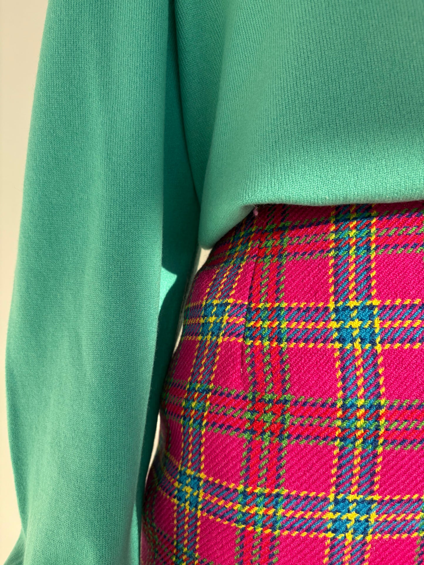 Fustă în carouri din tweed excepțional de lana extrafina în culori tari