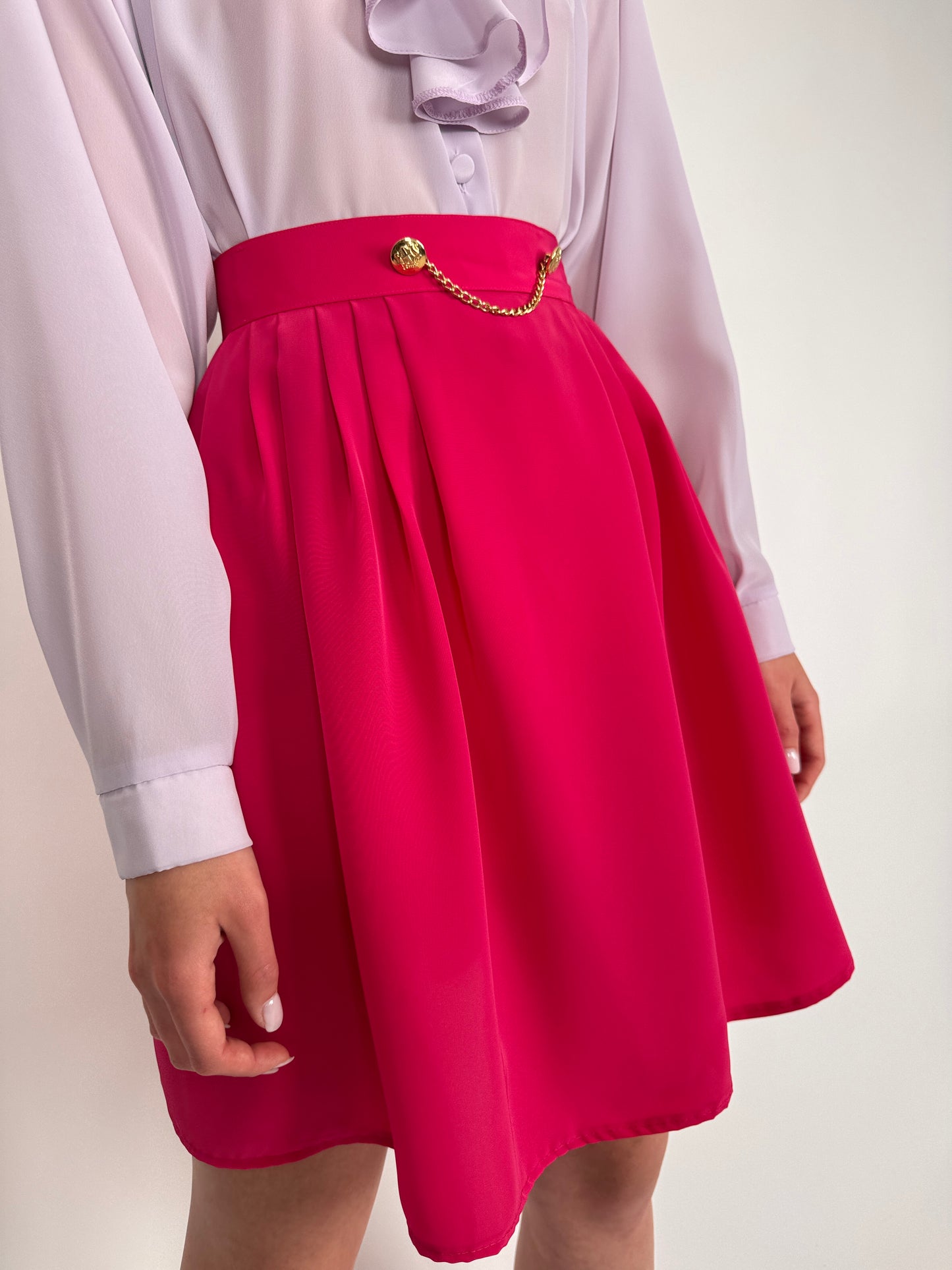 Fustă vintage fucsia cu decoratiune aurie si talie înaltă