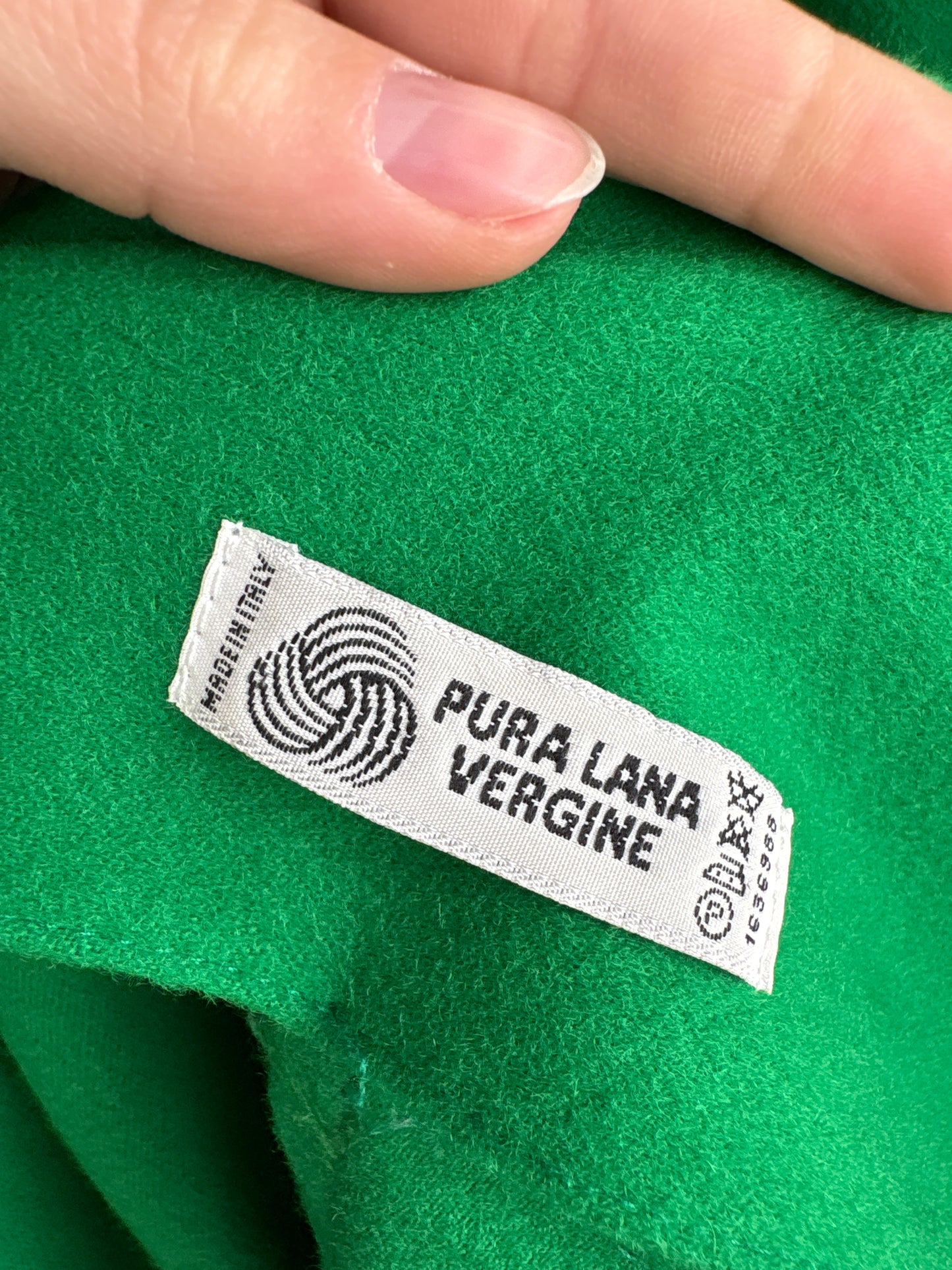 Jacheta Missoni verde tare în croi drapat revenit în trend din lanita extrafina