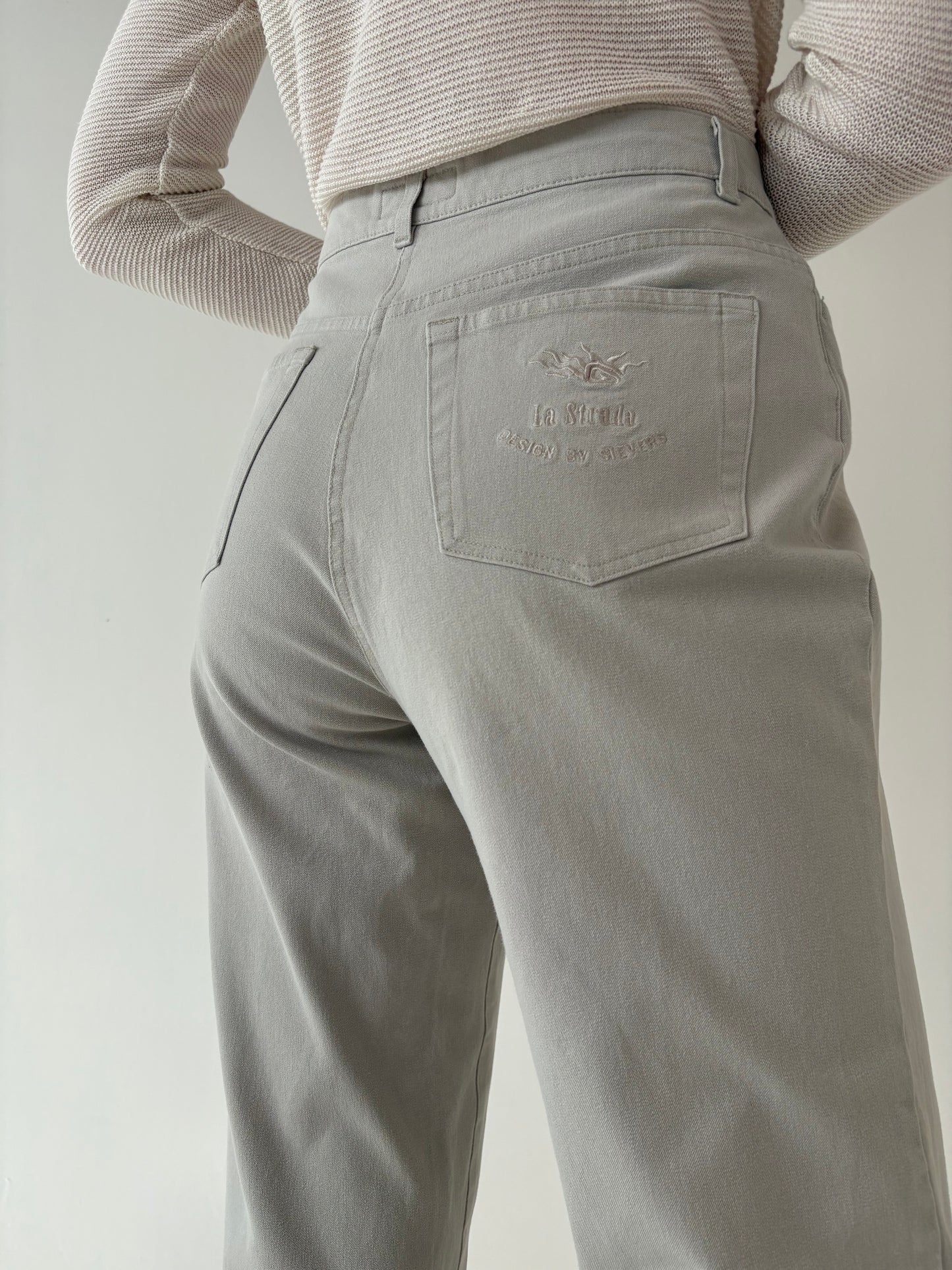Jeans vintage premium off white ultra confort modelator mom fit
