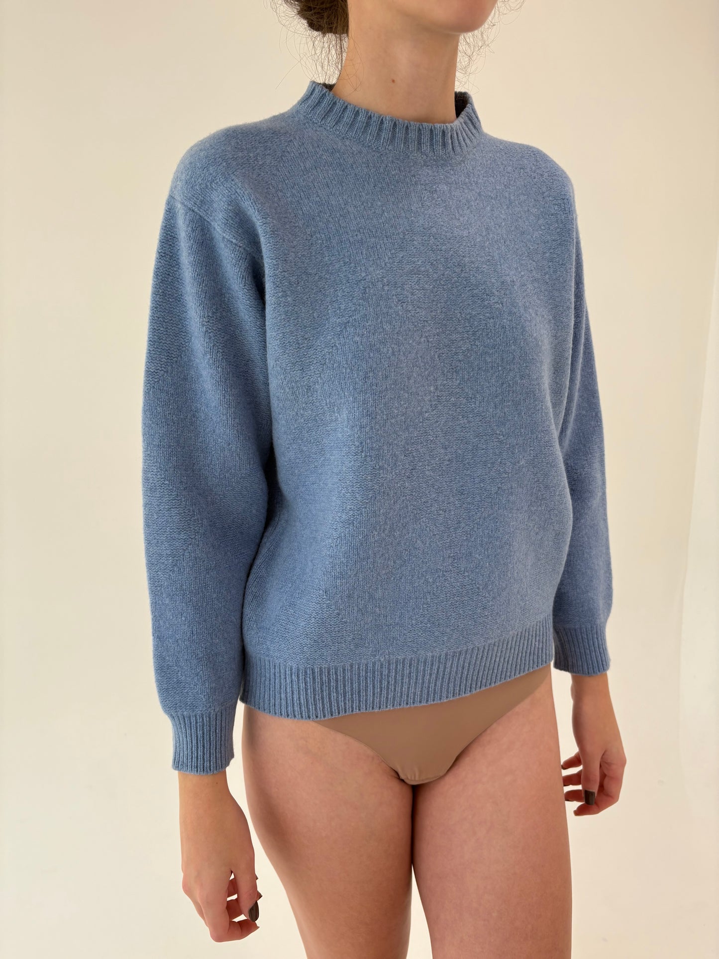 Pulover gros baby blue petite din cașmir și lana extrafina de gramaj mare