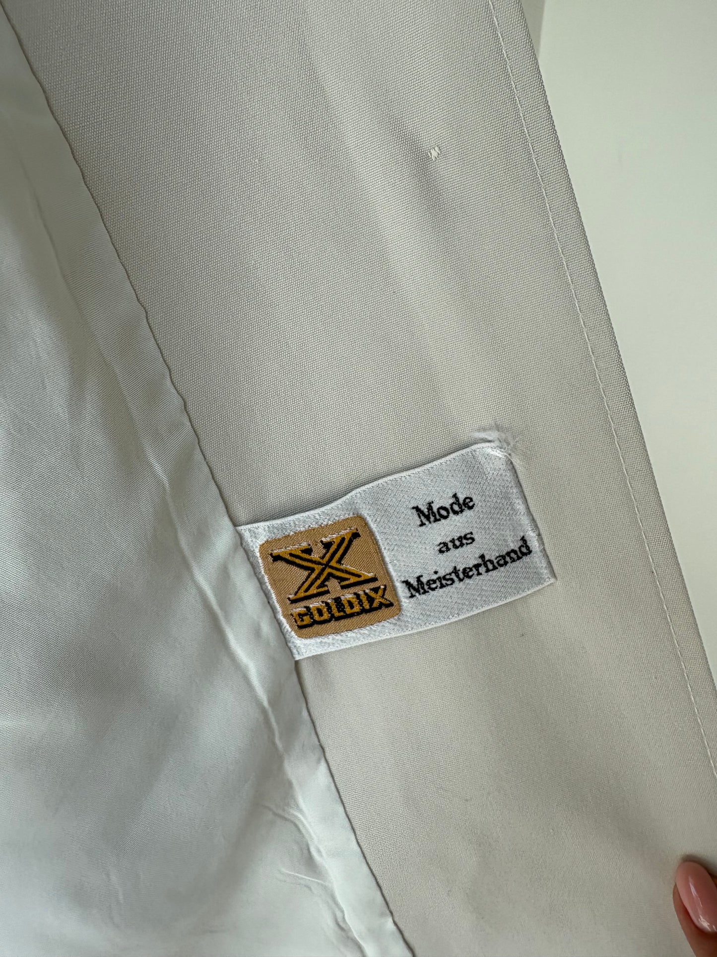 Trench vintage premium impermeabil off white cu talie marcată reglabilă