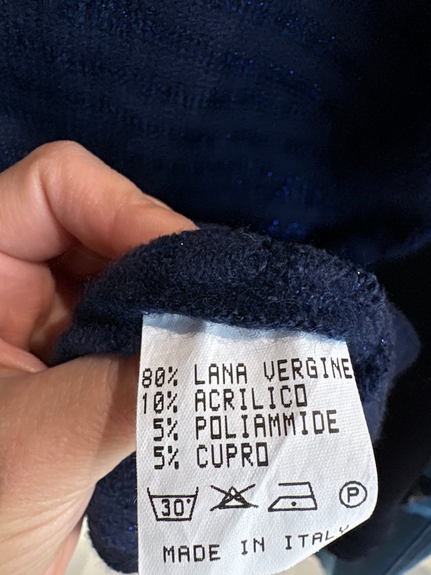 Cardigan texturat din mix de lana extrafina de gramaj mare cu inserții