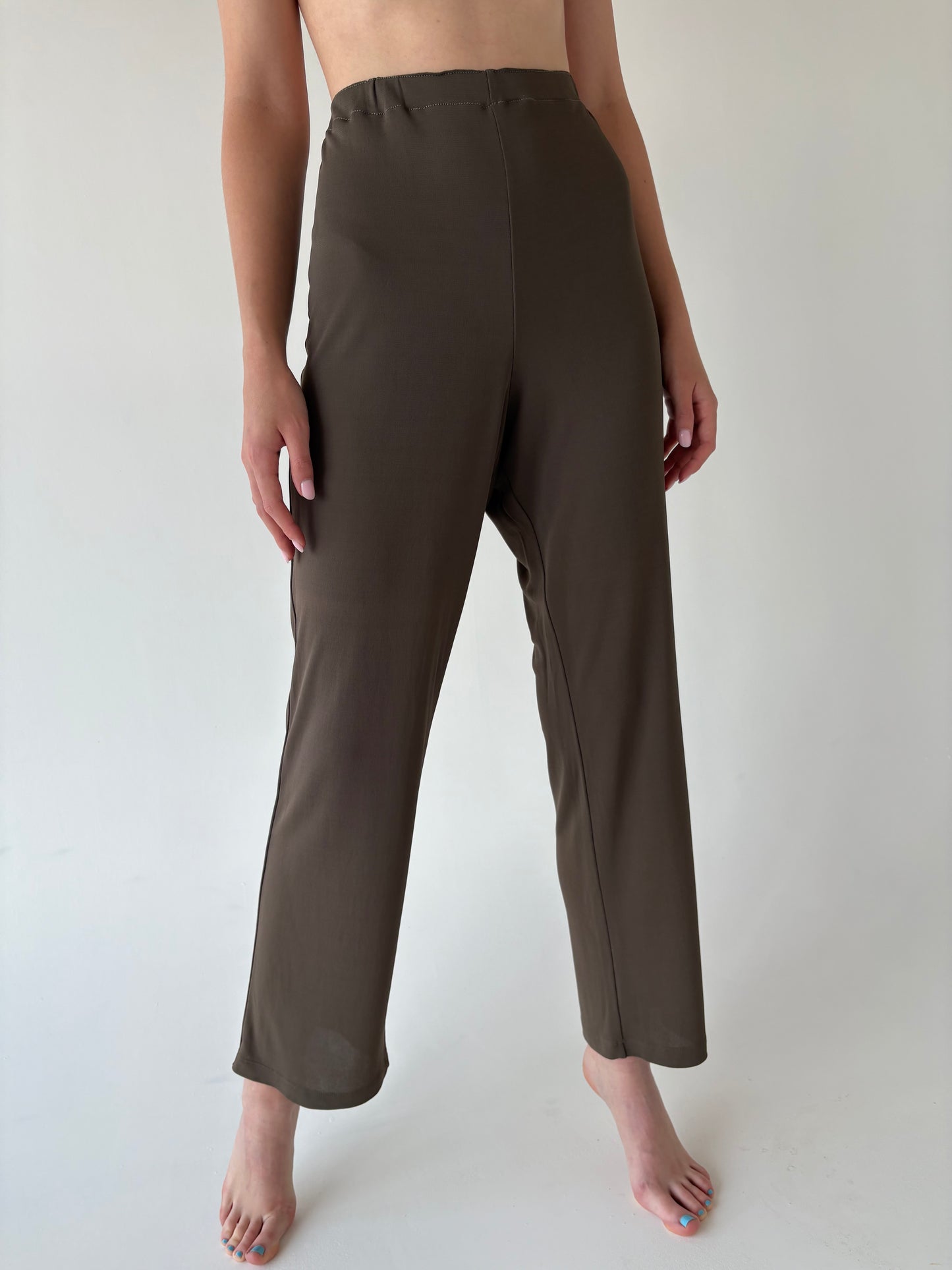 Pantaloni taupe confort din jerse super vaporos de vară
