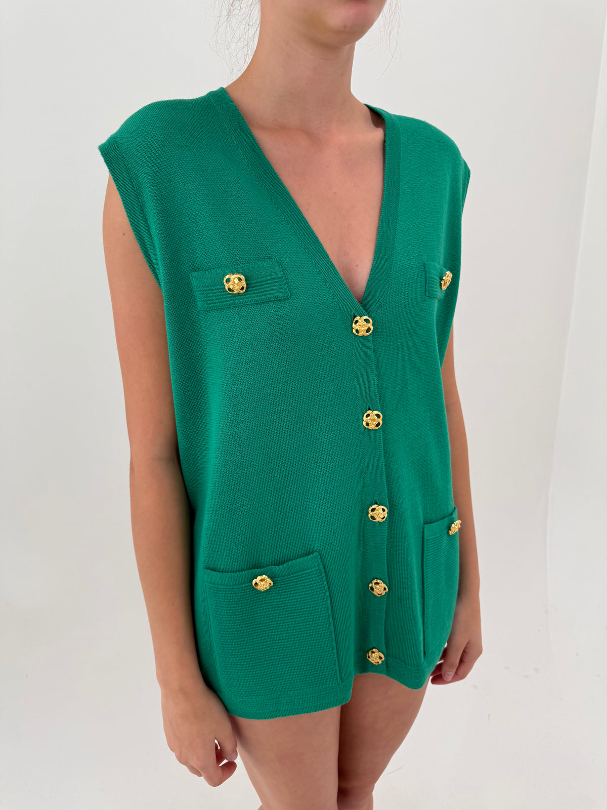 Vestă vintage emerald green din lana extrafina cu nasturi metalici aurii bijuterie