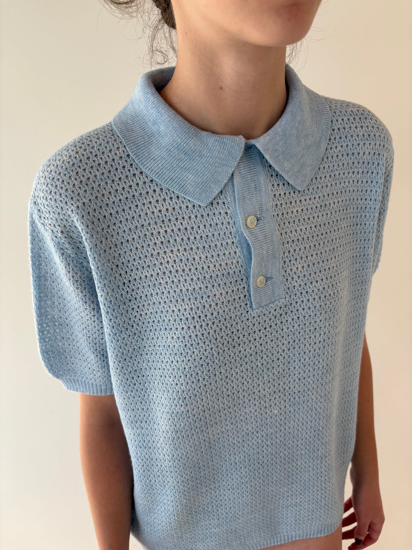 Top polo baby blue din mix de lana extrafina