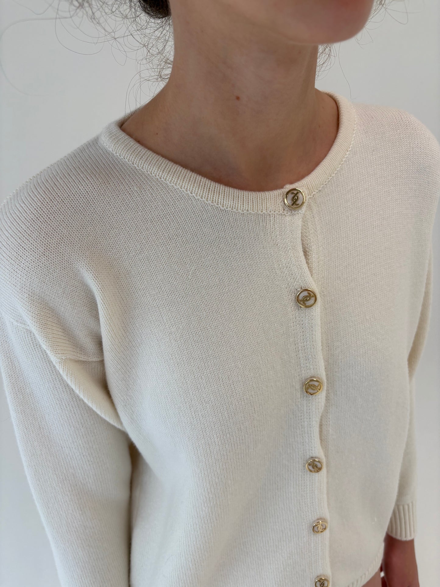 Cardigan vintage excepțional butter white din lana merino de gramaj mare