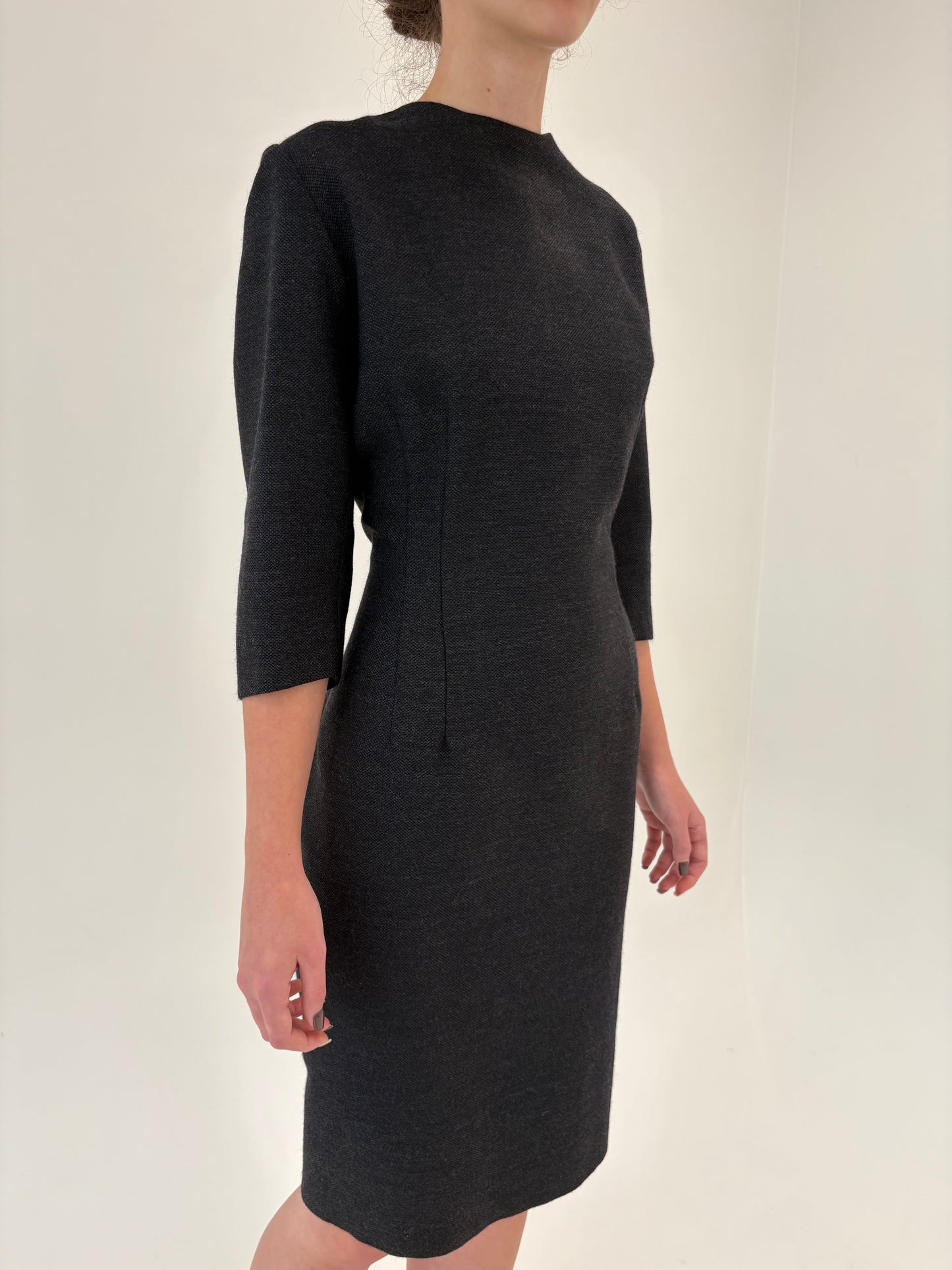 Rochie vintage superbă din stofă worsted de lana charcoal gray