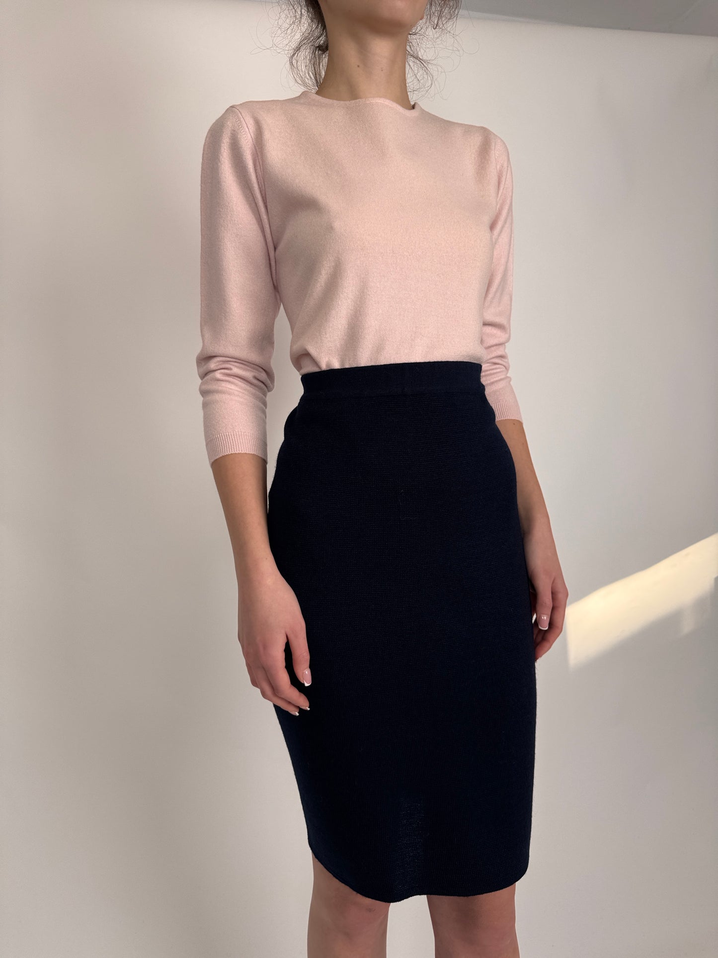 Fustă dark Navy conică cu talie înaltă din jerse de lana extrafina