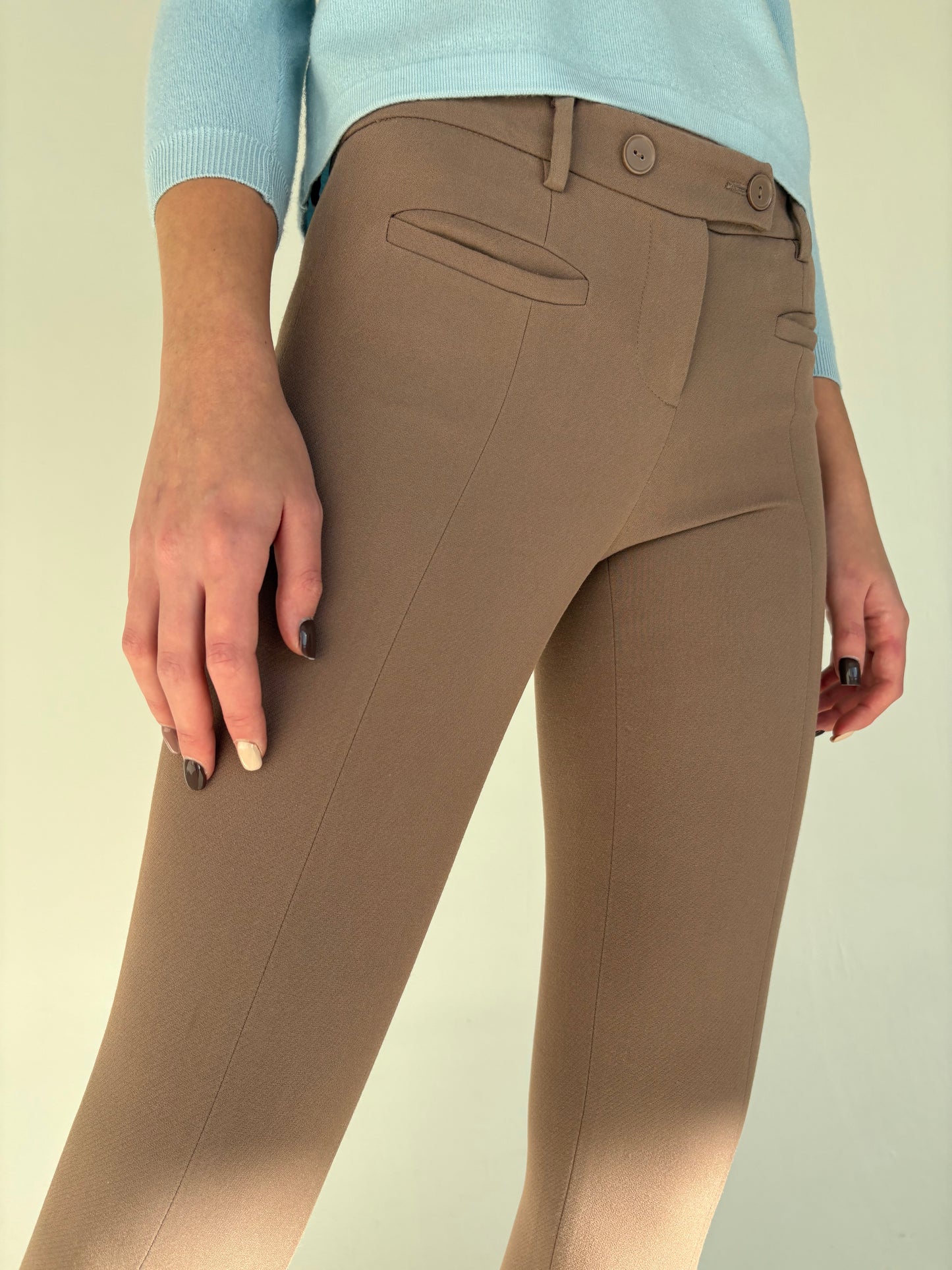 Pantaloni cafe au lait Stefanel din lana extrafina strech