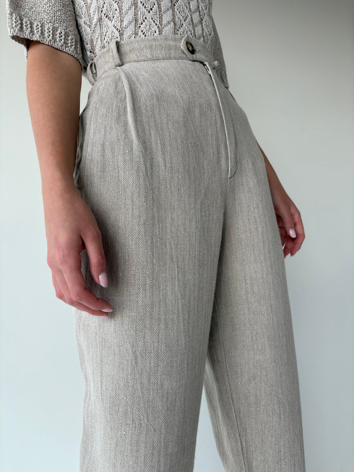 Pantaloni vintage tall din pânză grea de in cu talie ultra înaltă
