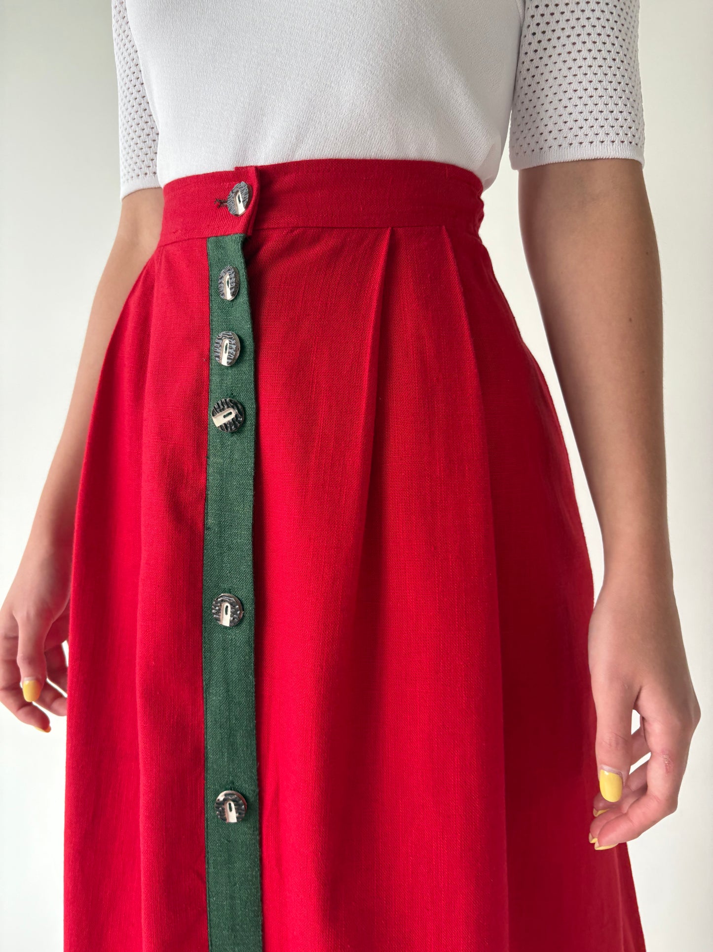 Fustă vintage cherry red din pânză mai groasă cu buzunare
