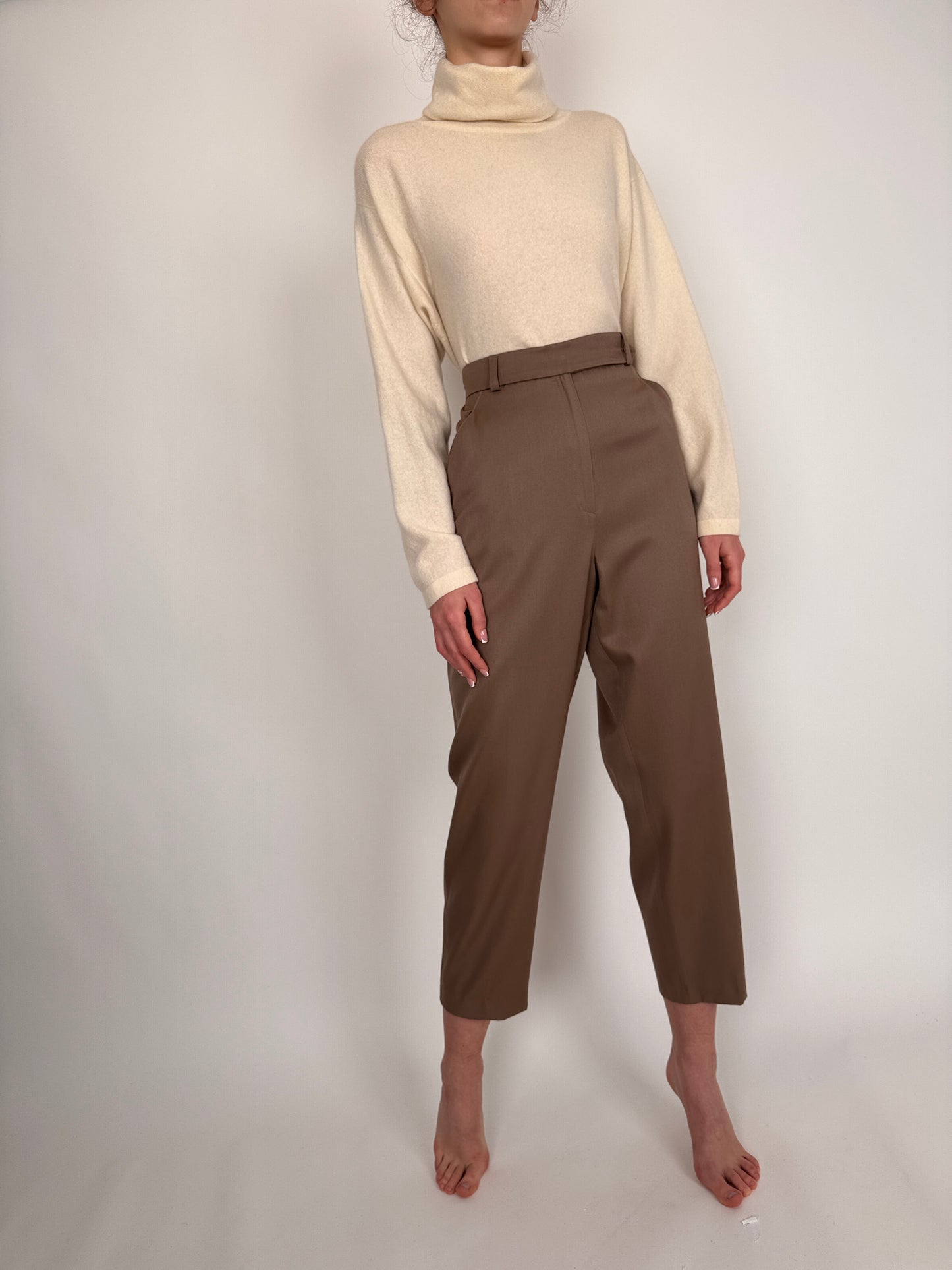 Pantaloni luxury Max Mara cu talie ultra marcată înaltă dark nude