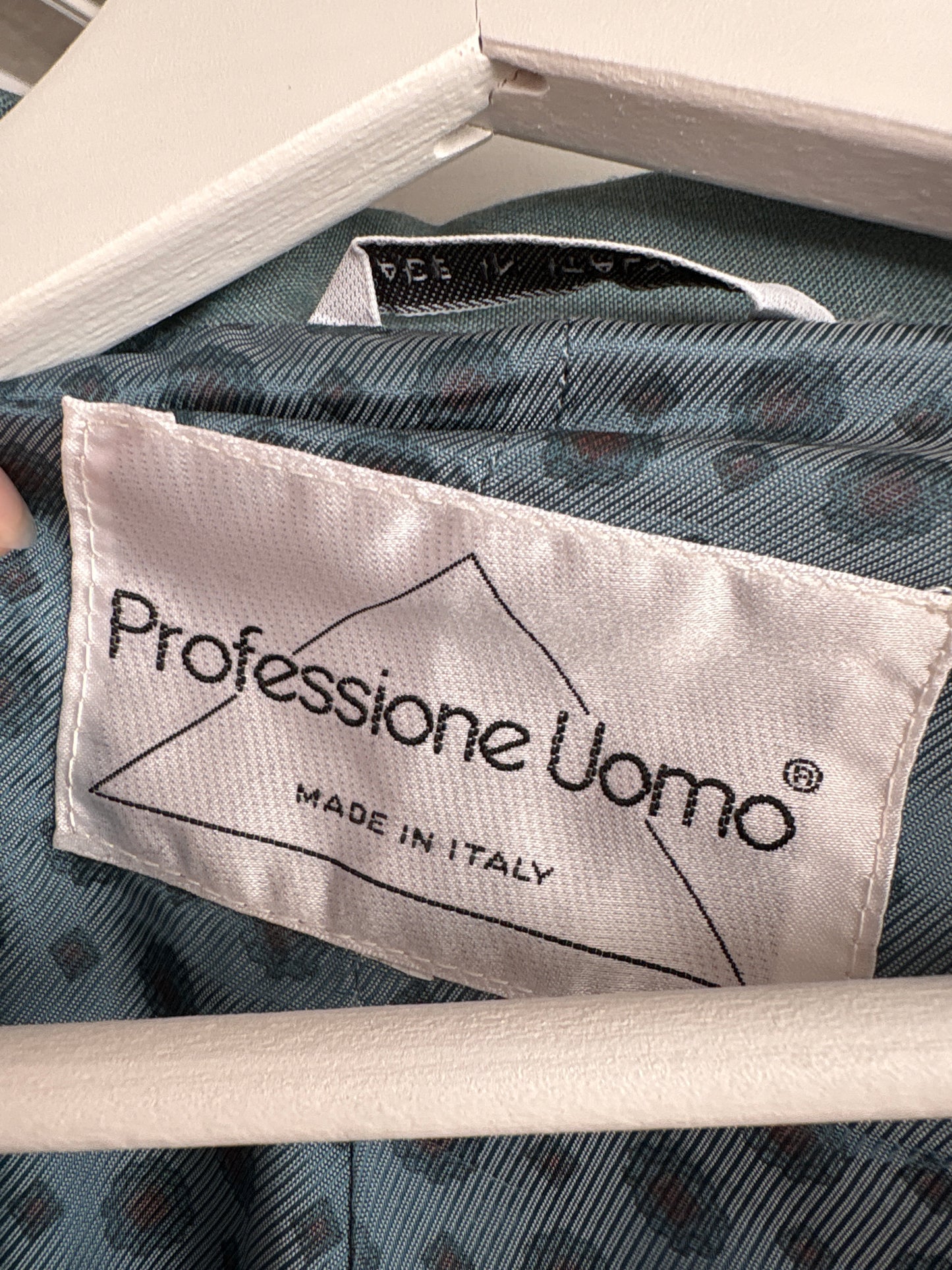 Sacou italian în culoare pudrată din lanita subțire extrafina în croi actual