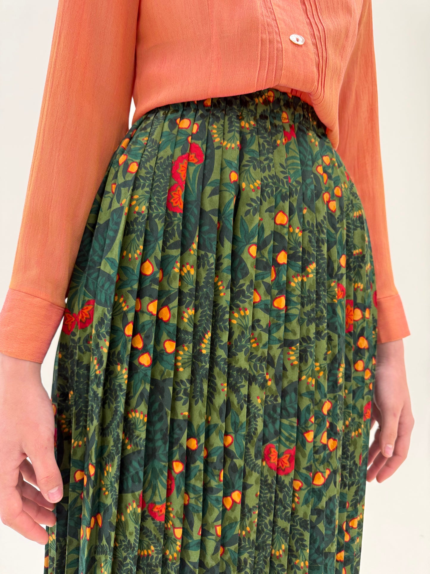 Fustă vintage maxi plisată din mătase naturală în culori superbe