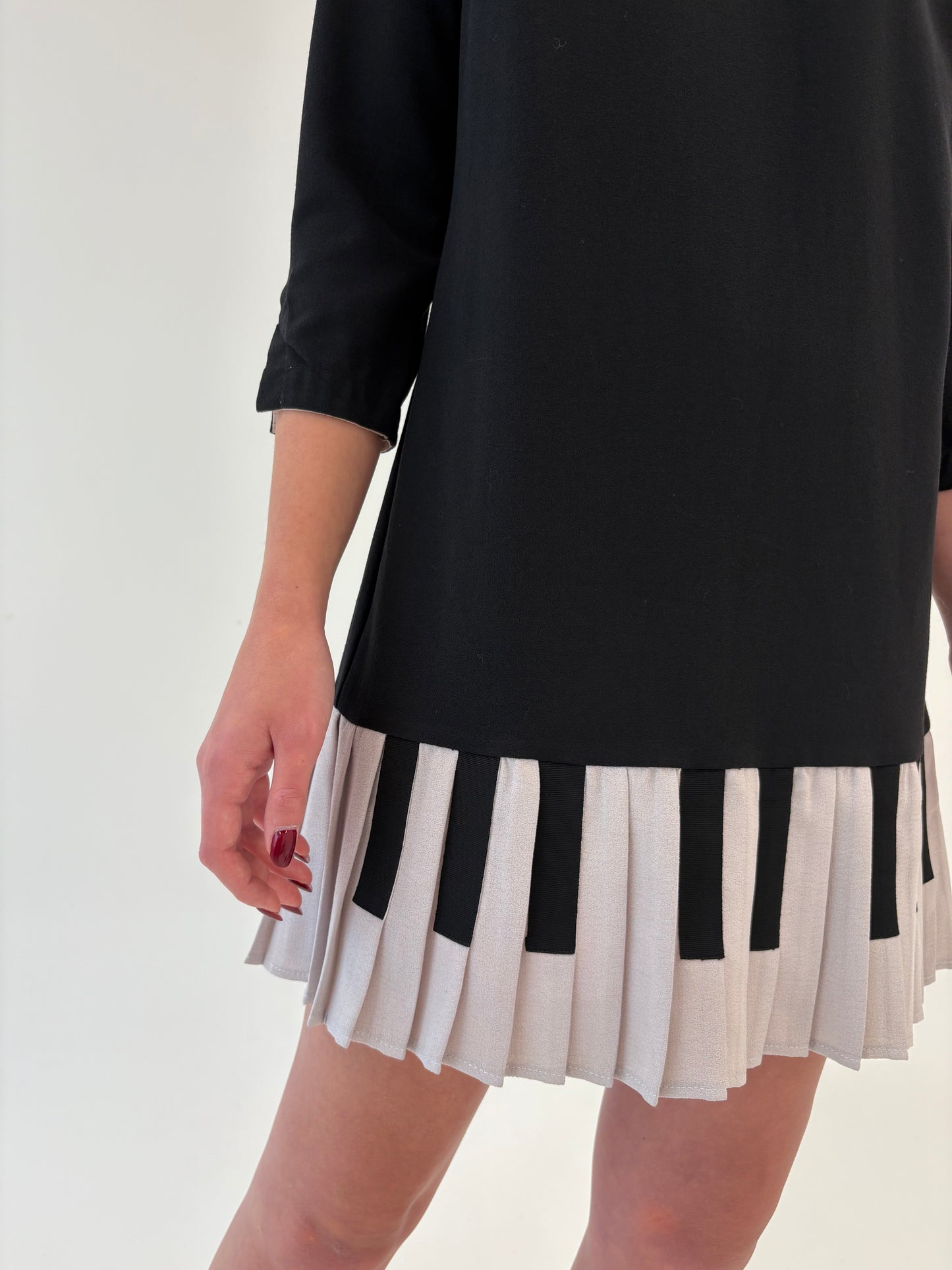LBD mini italian în croi chis cu pliseuri