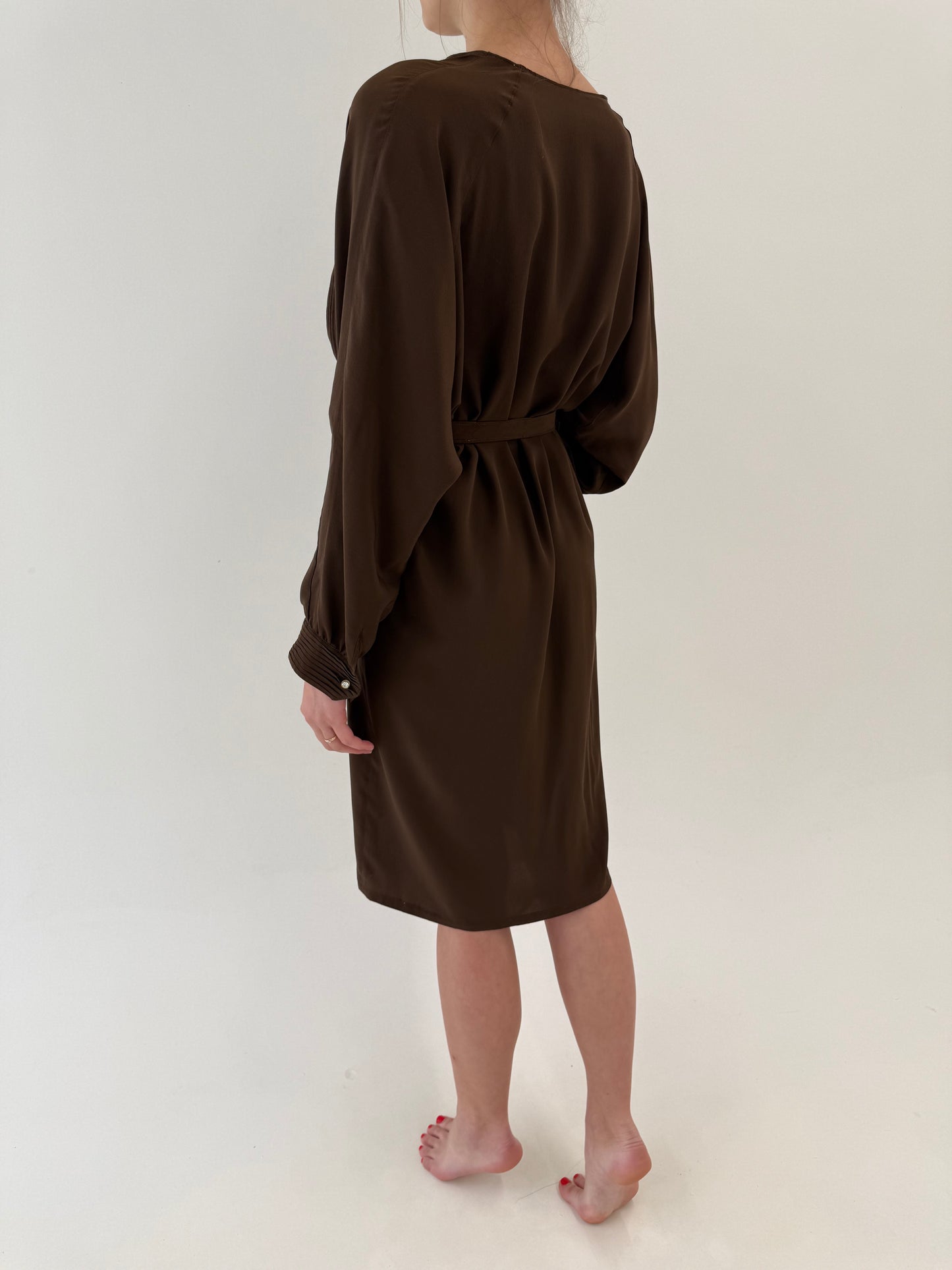 Rochie vintage din mătase naturală în croi retro modern cu centura proprie
