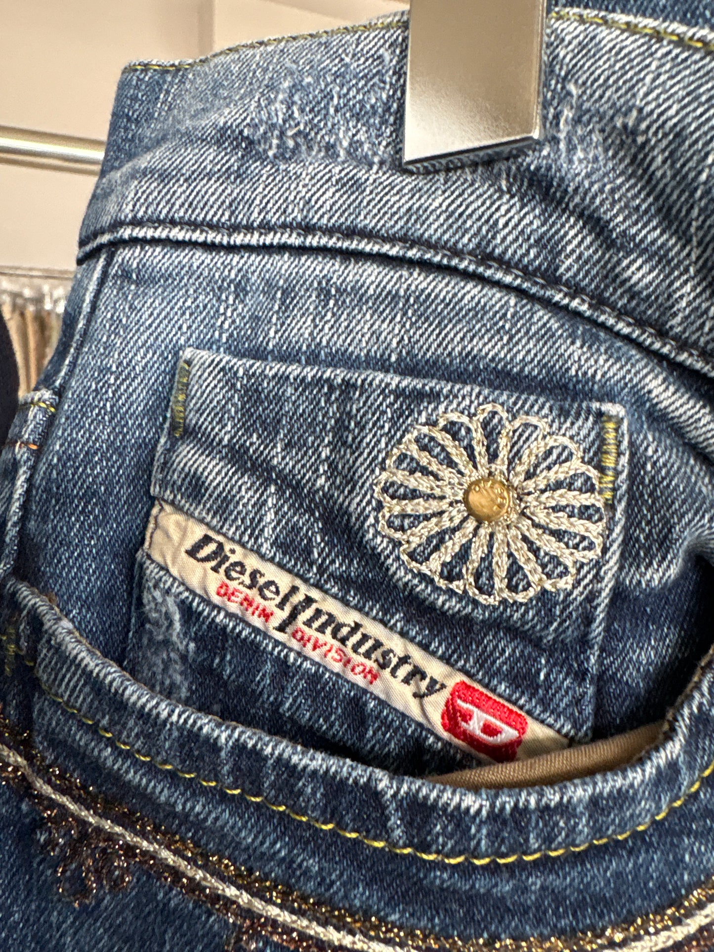 Jeans luxury vintage Diesel classic wash ușor modelator tall