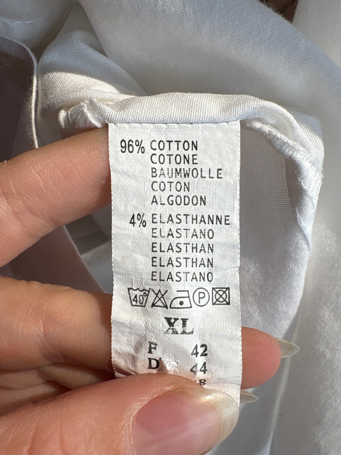 Cămașa premium din poplin alb ușor strech de bumbac în croi ușor cambrat