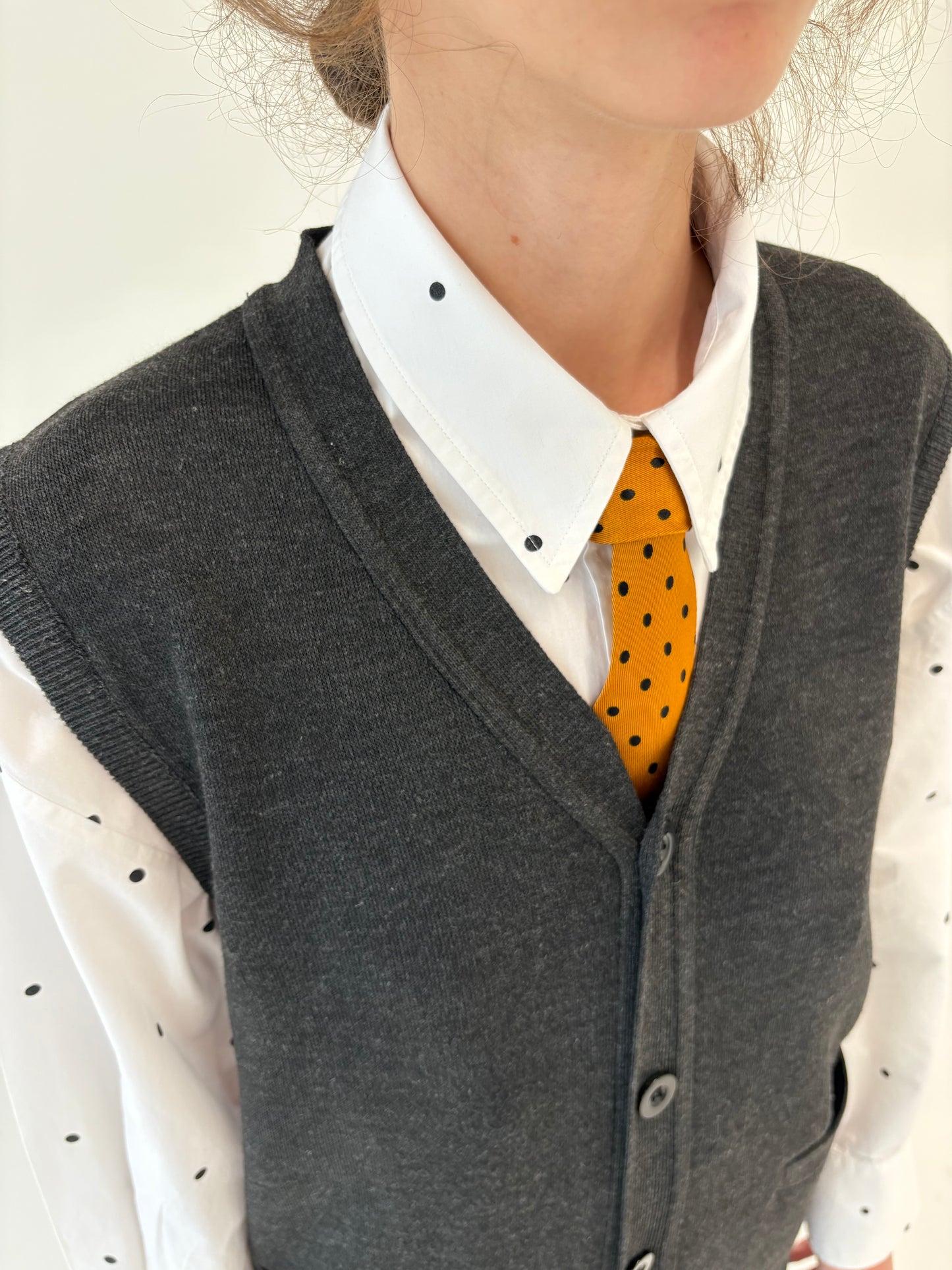 Vestă charcoal gray din lana extrafina