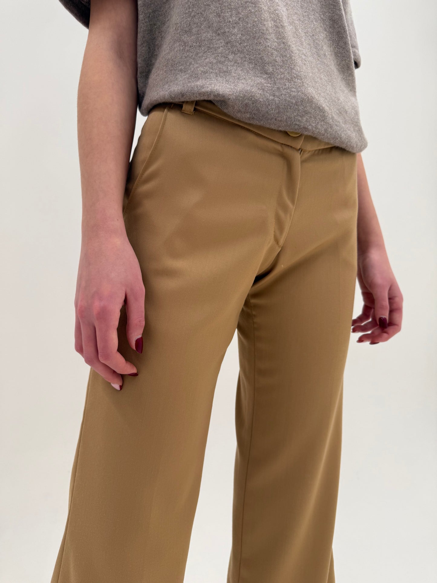 Pantaloni palazzo petite din lana extrafina ușor lucioasă worsted