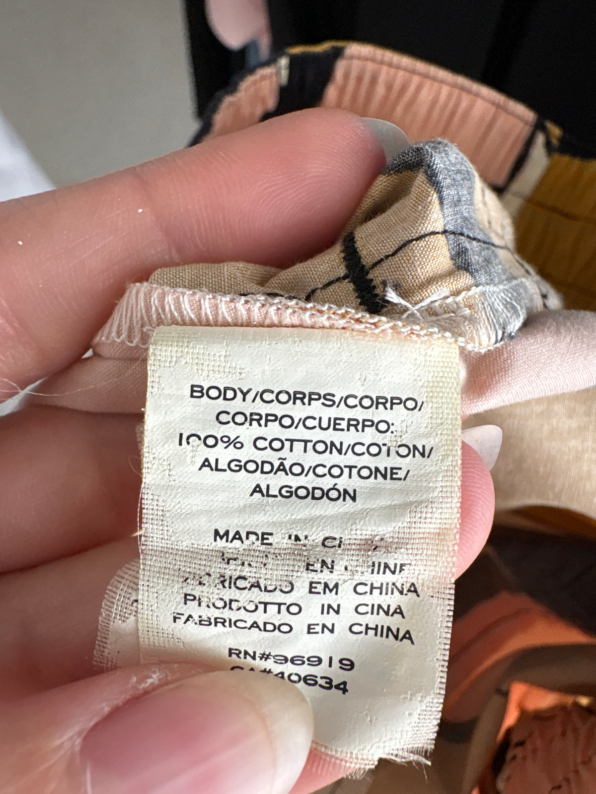 Fustă Marc Jacobs cu buzunare , talie înaltă elastică și print geometric