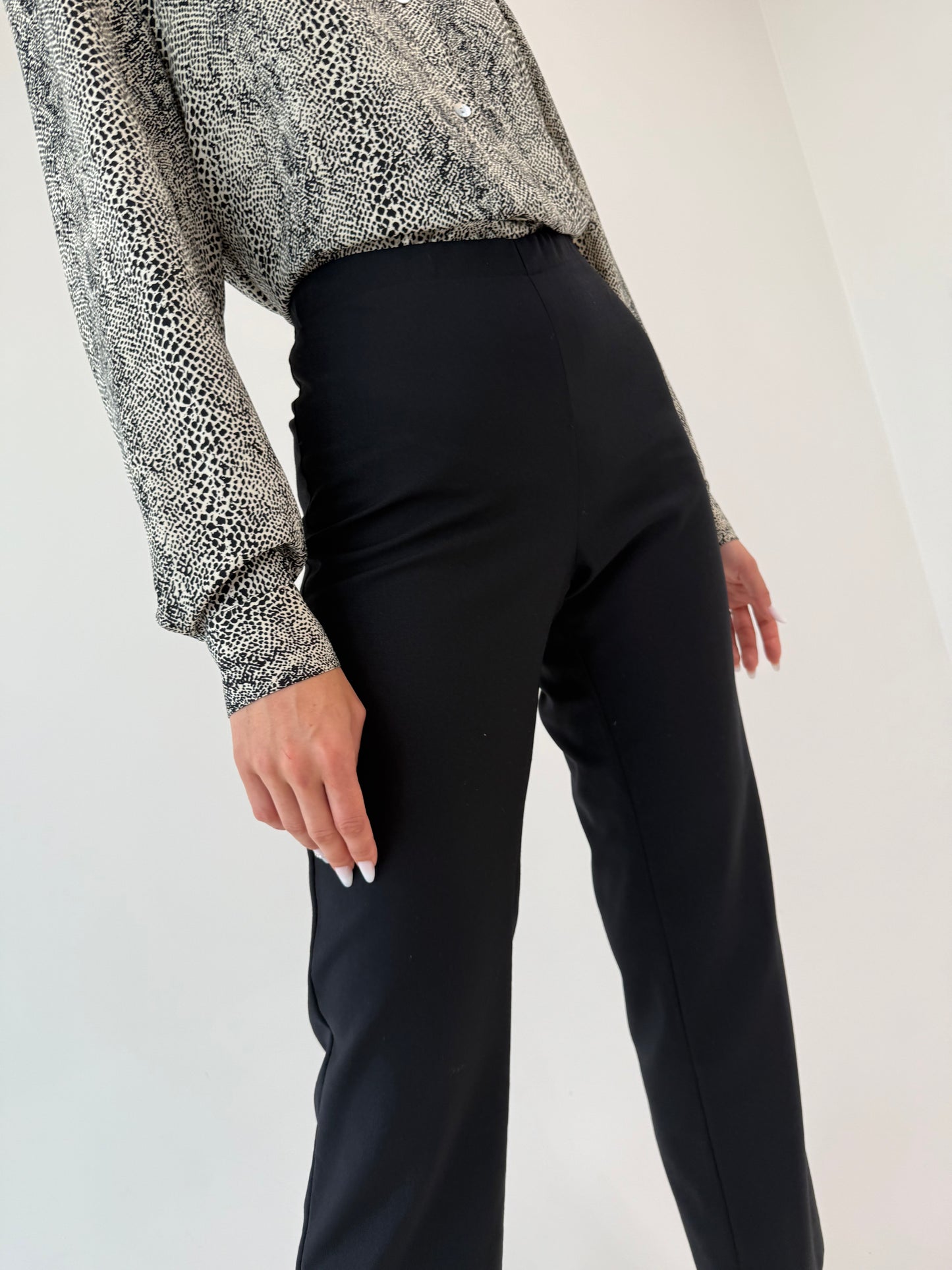 Pantaloni negri italienești din lana excepțională extrafina confort