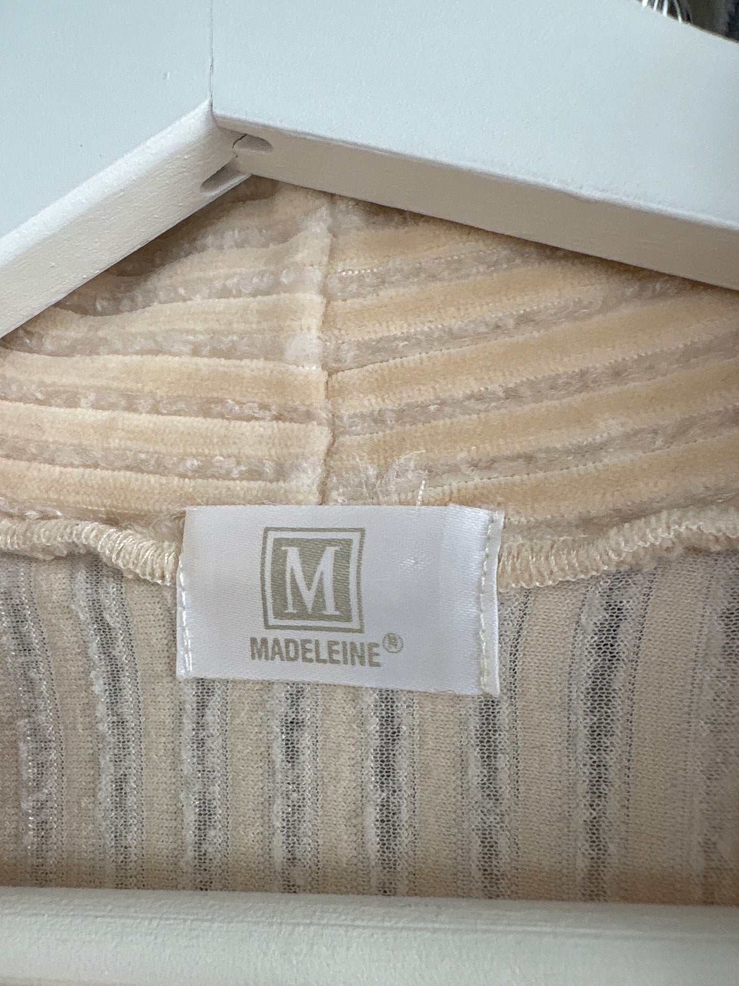 Body Luxury Madeleine din catifea modelatoare
