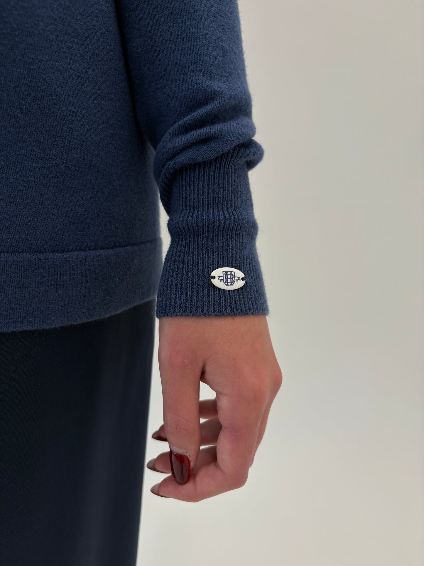 Cardigan tall Jeans blue din lana merino extrafina