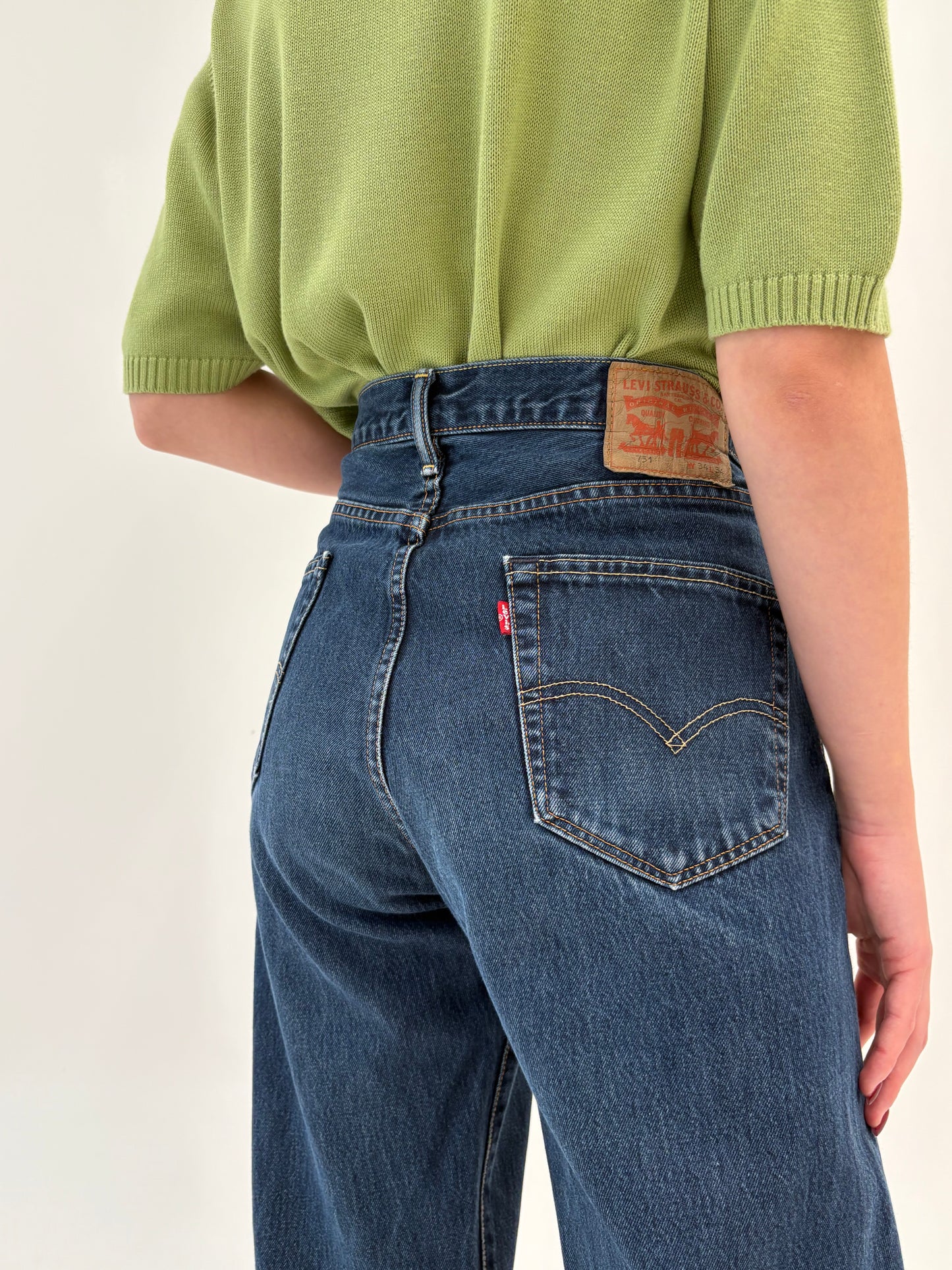 Jeans vintage Levi’s 751 tall dark wash din bumbac gros