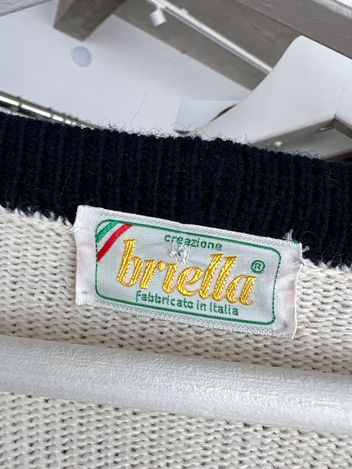 Cardigan din lana extrafina petite Navy cu butter white