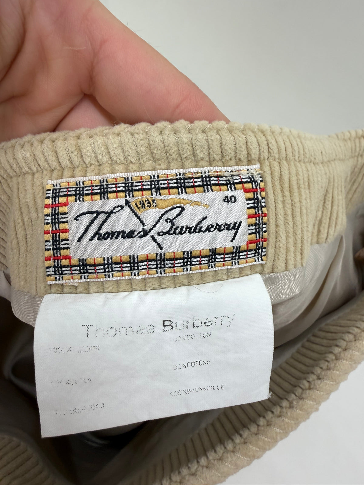 Fustă Burberry vintage Y2K camel din catifea plină raiata fin de bumbac