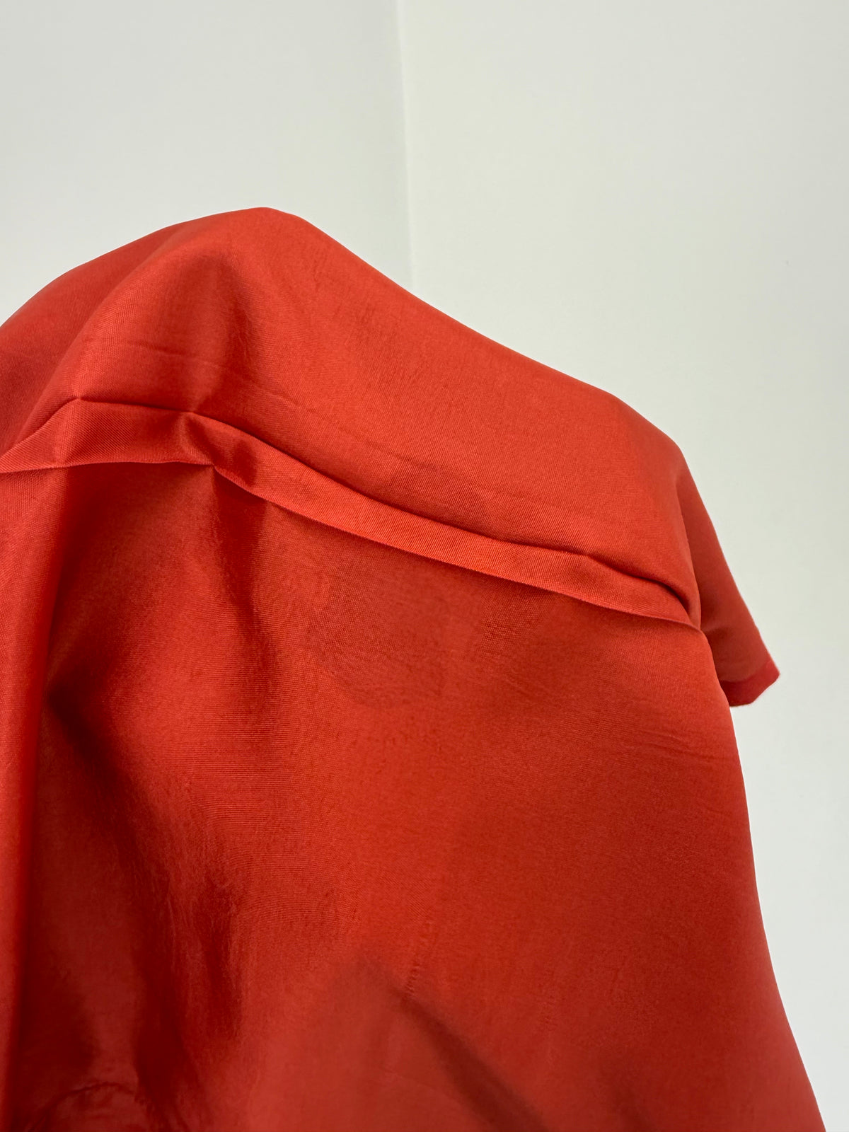 Sacou vintage italian excepțional brick red cu nasturi metalici aurii din lana extrafina