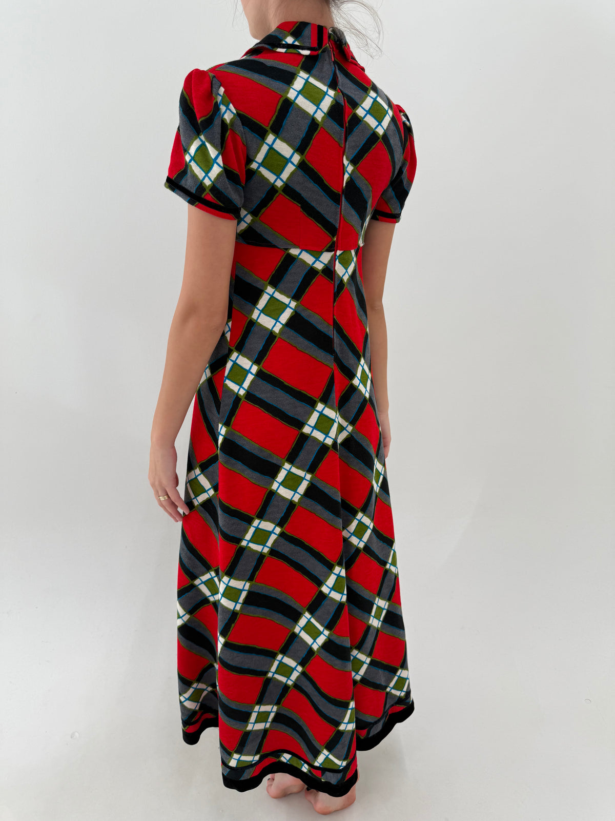 Rochie maxi old vintage early 70s din lana extrafina cu print specific perioadei