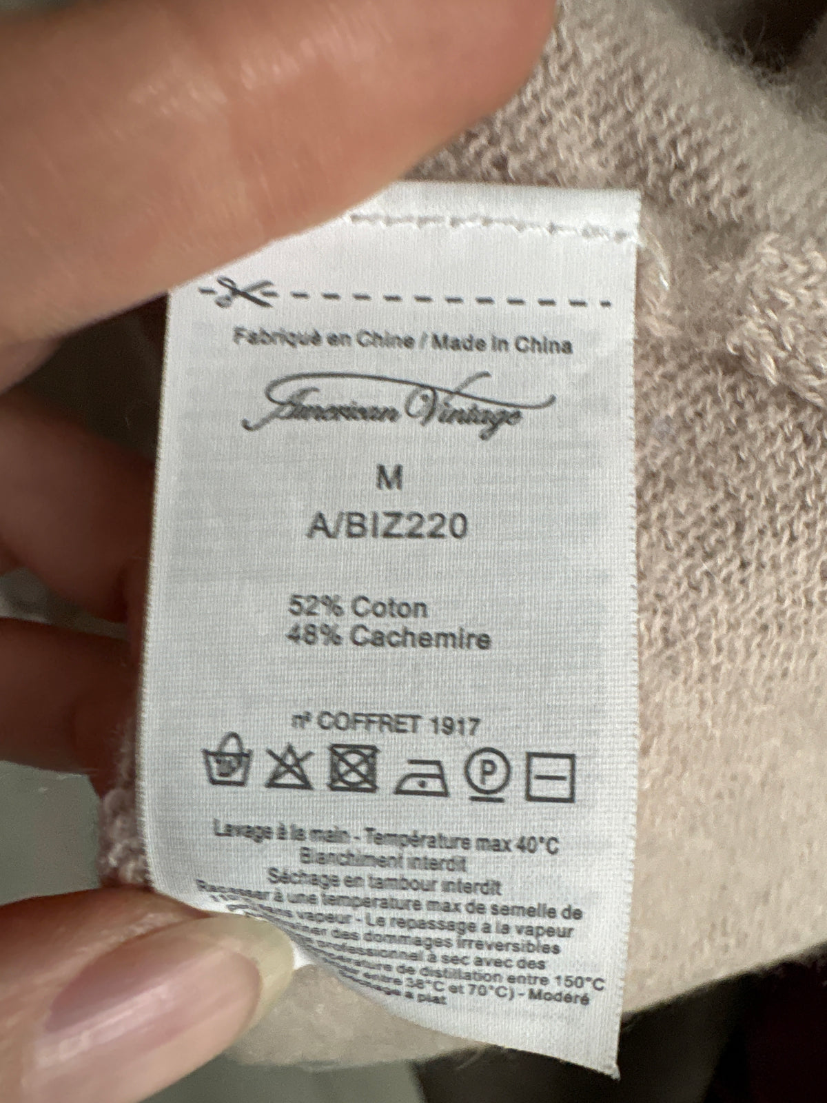 Pulover de brand super premium American Vintage nude din cașmir cu bumbac