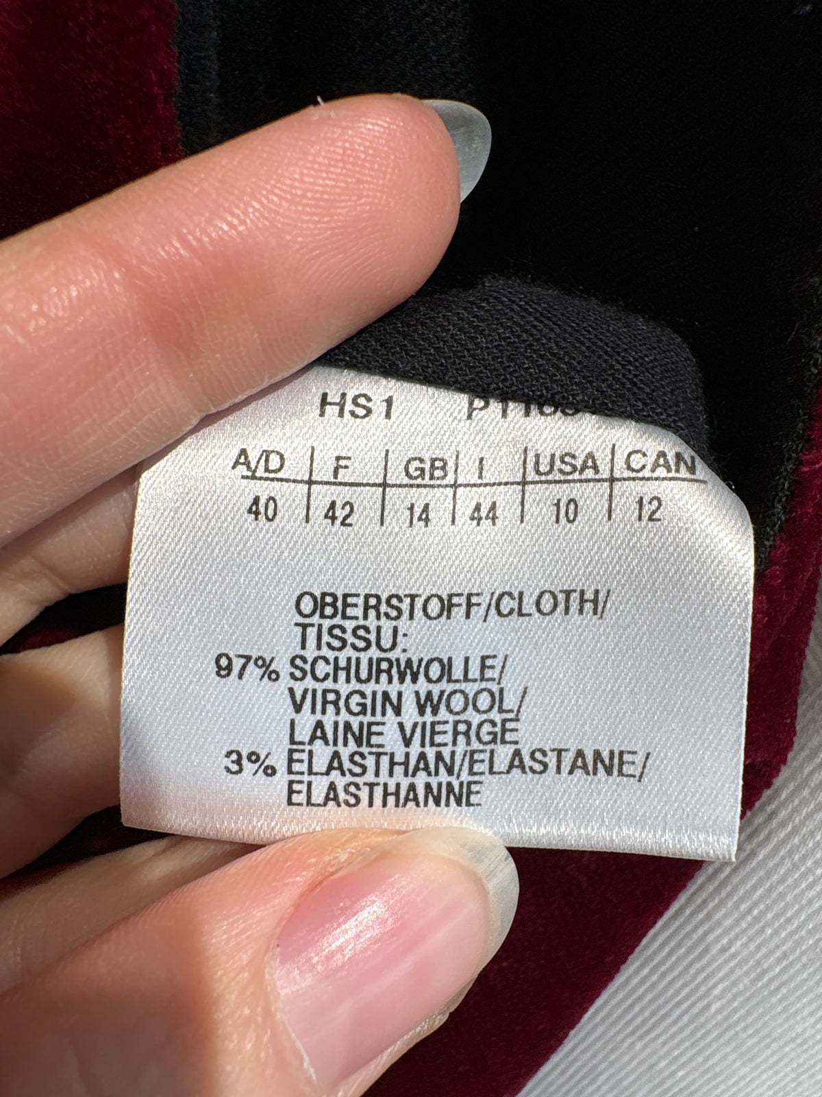 Rochie maxi din lana extrafina și corsaj din catifea burgundy