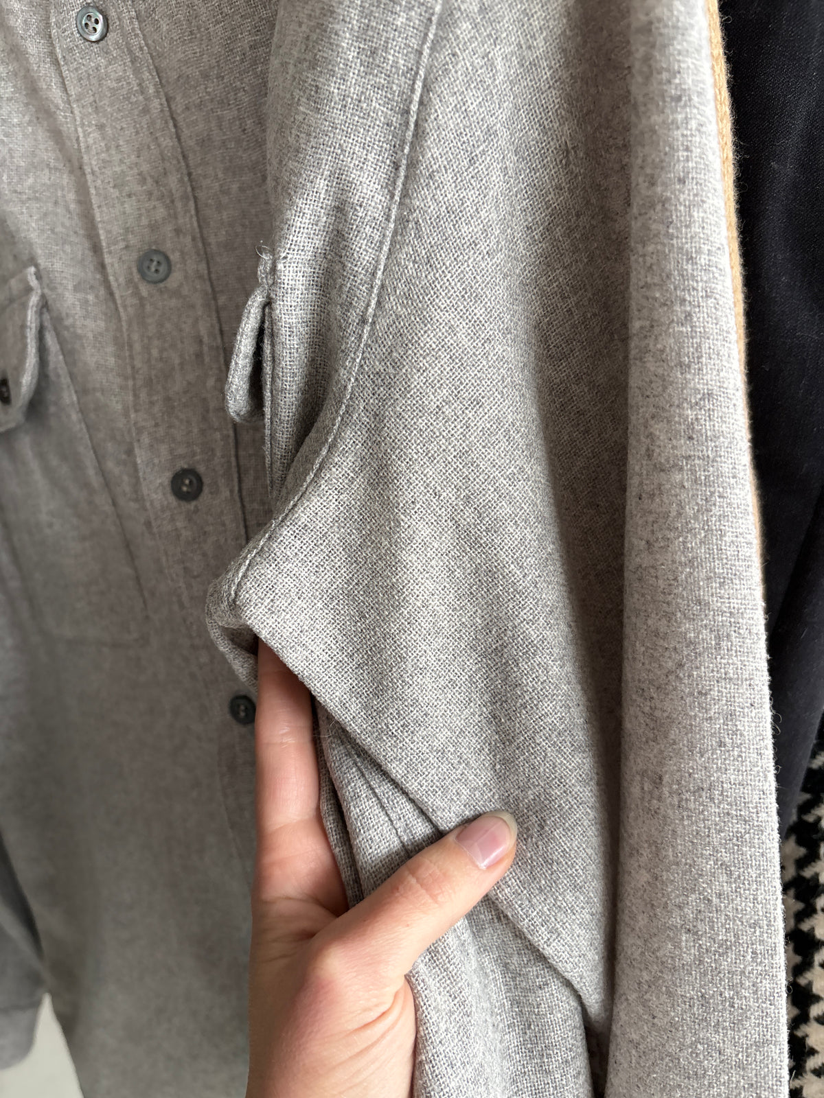 Cămașa vintage Balmain din lana extrafina silver gray
