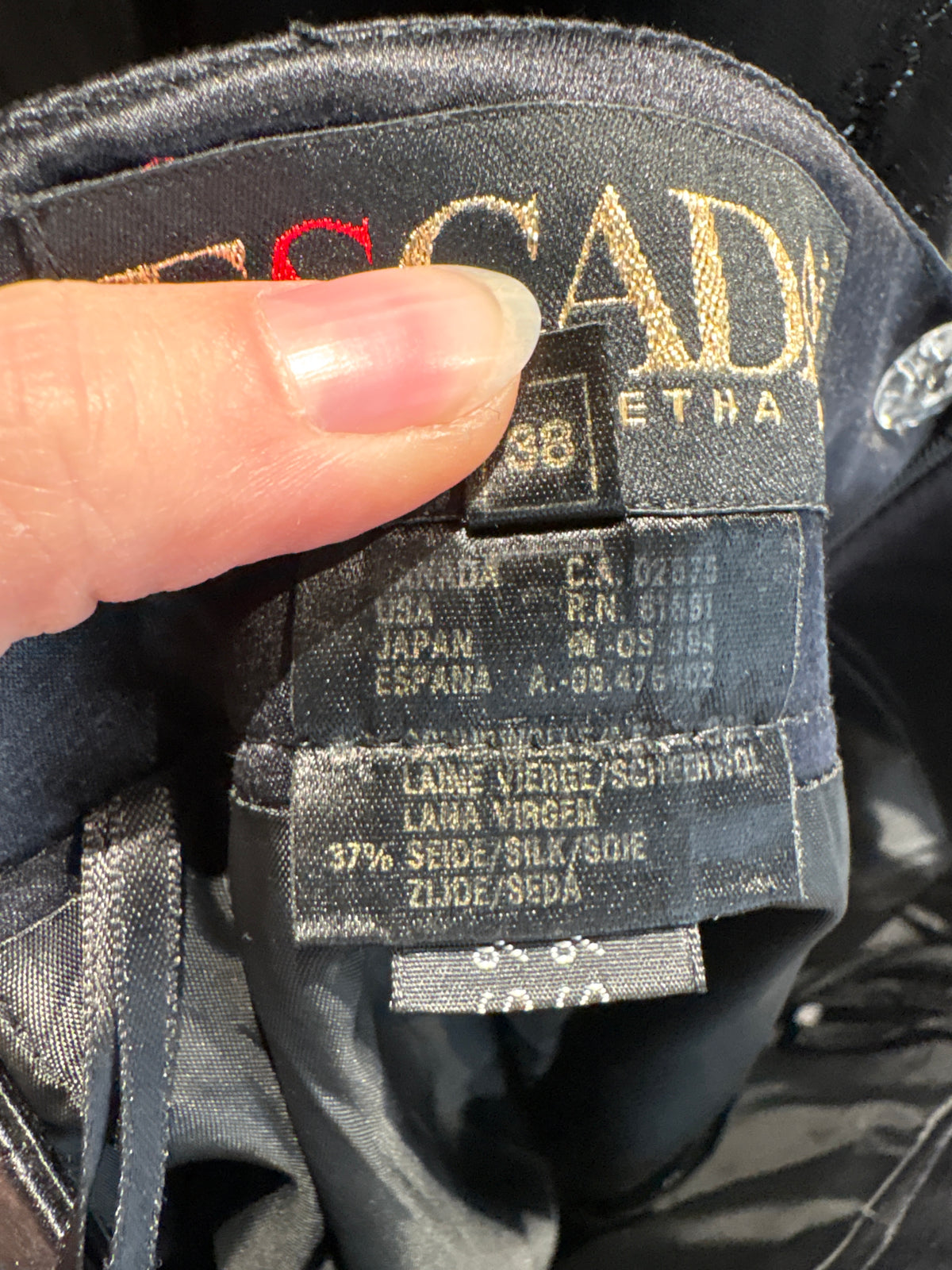 Fustă creion Escada de la business la cocktail din lana și mătase naturală
