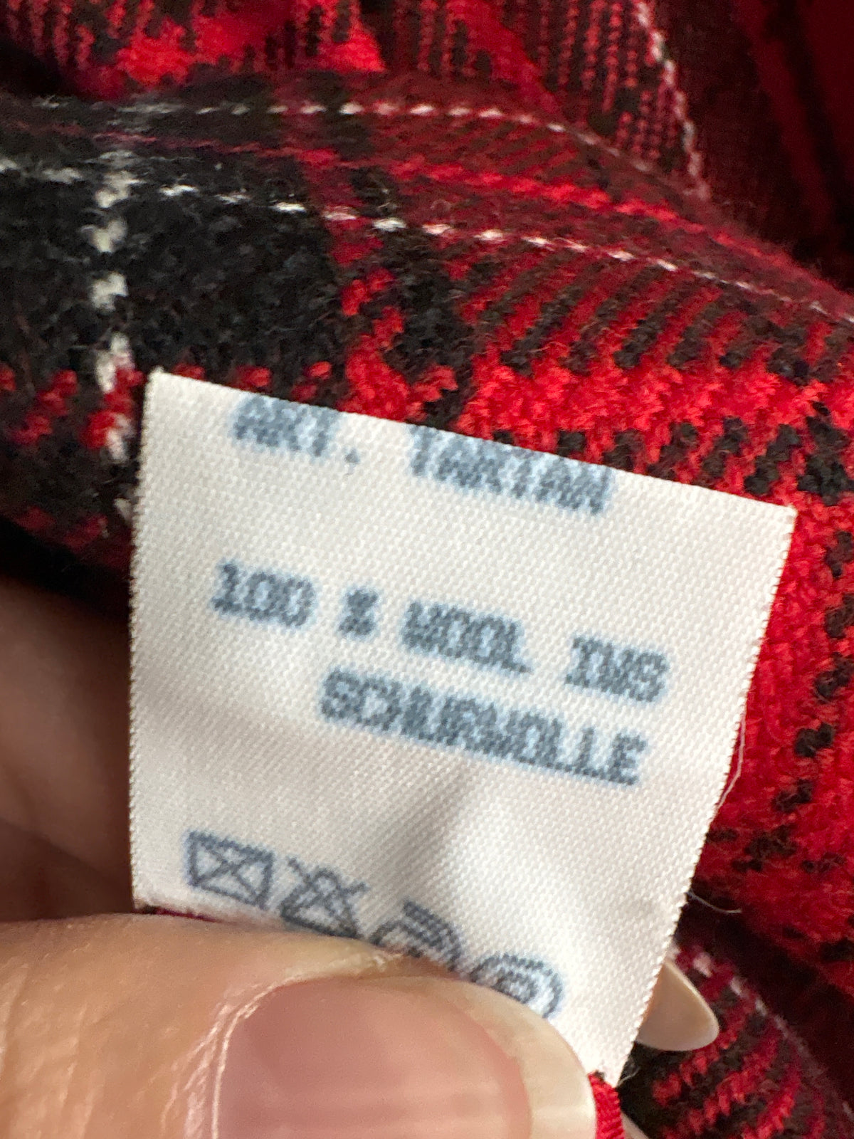 Sacou petite din tartan gros de lana în culori clasice în croi cambrat și lung