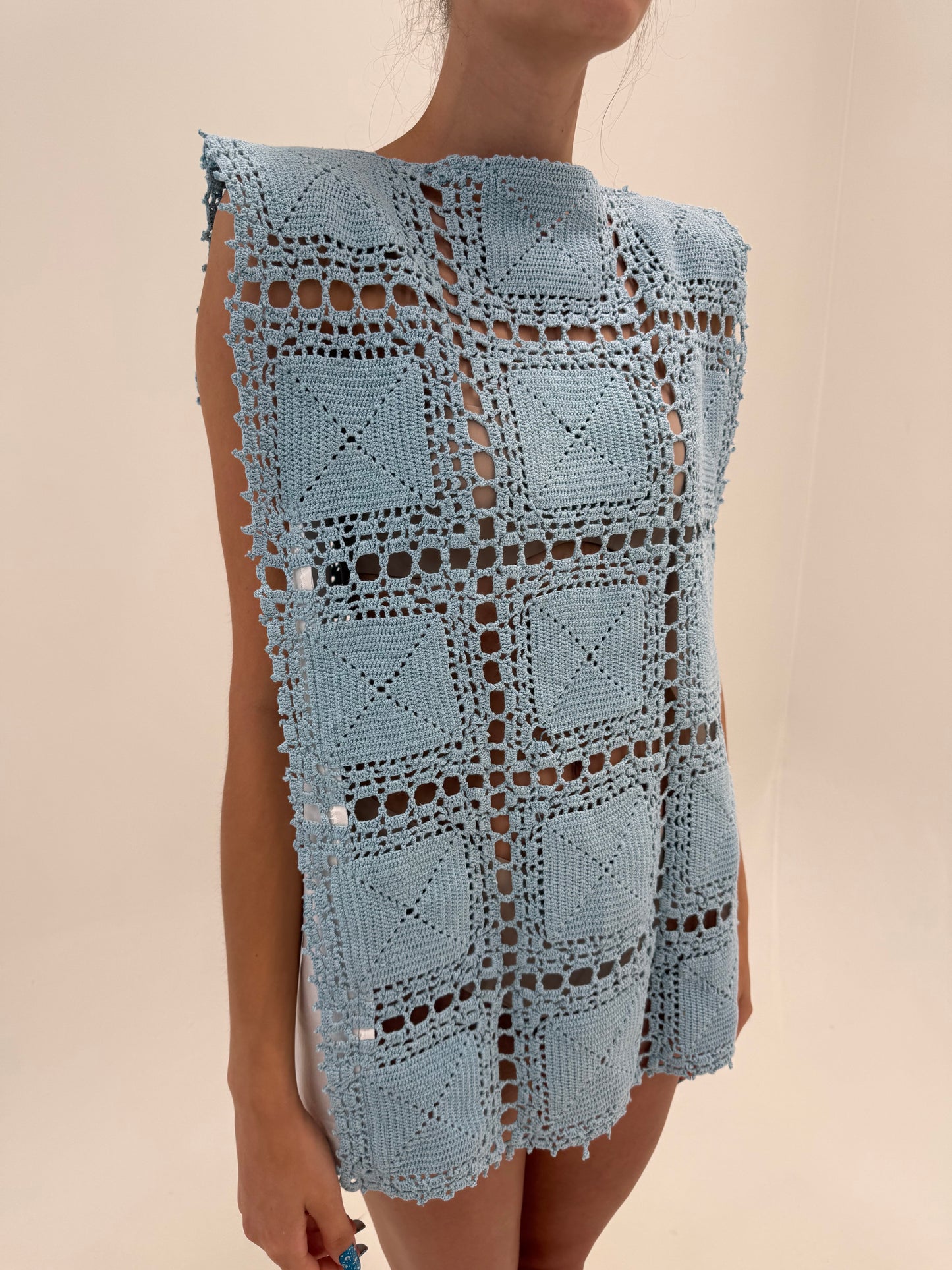 Set excepțional din macrame lucrat manual și pânză de in moale