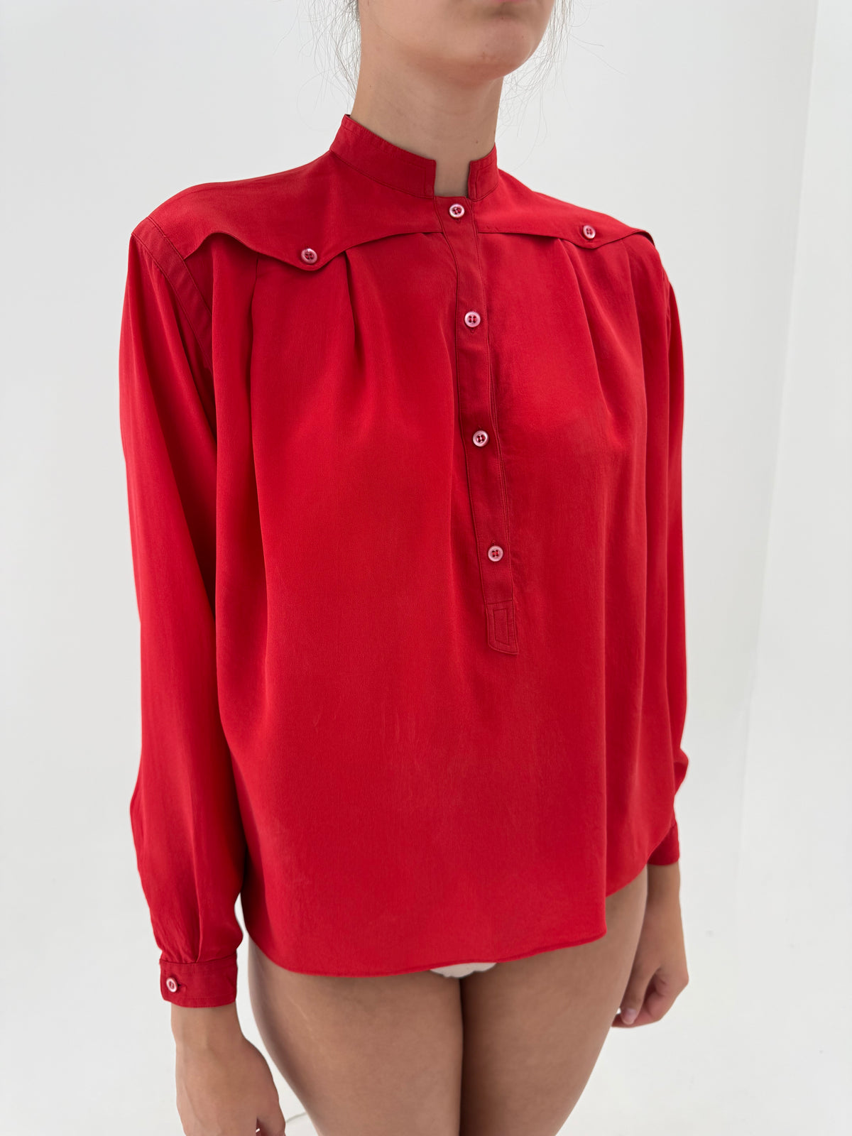 Cămașa Armani vintage din mătase naturală în croi ultra chic retro modern