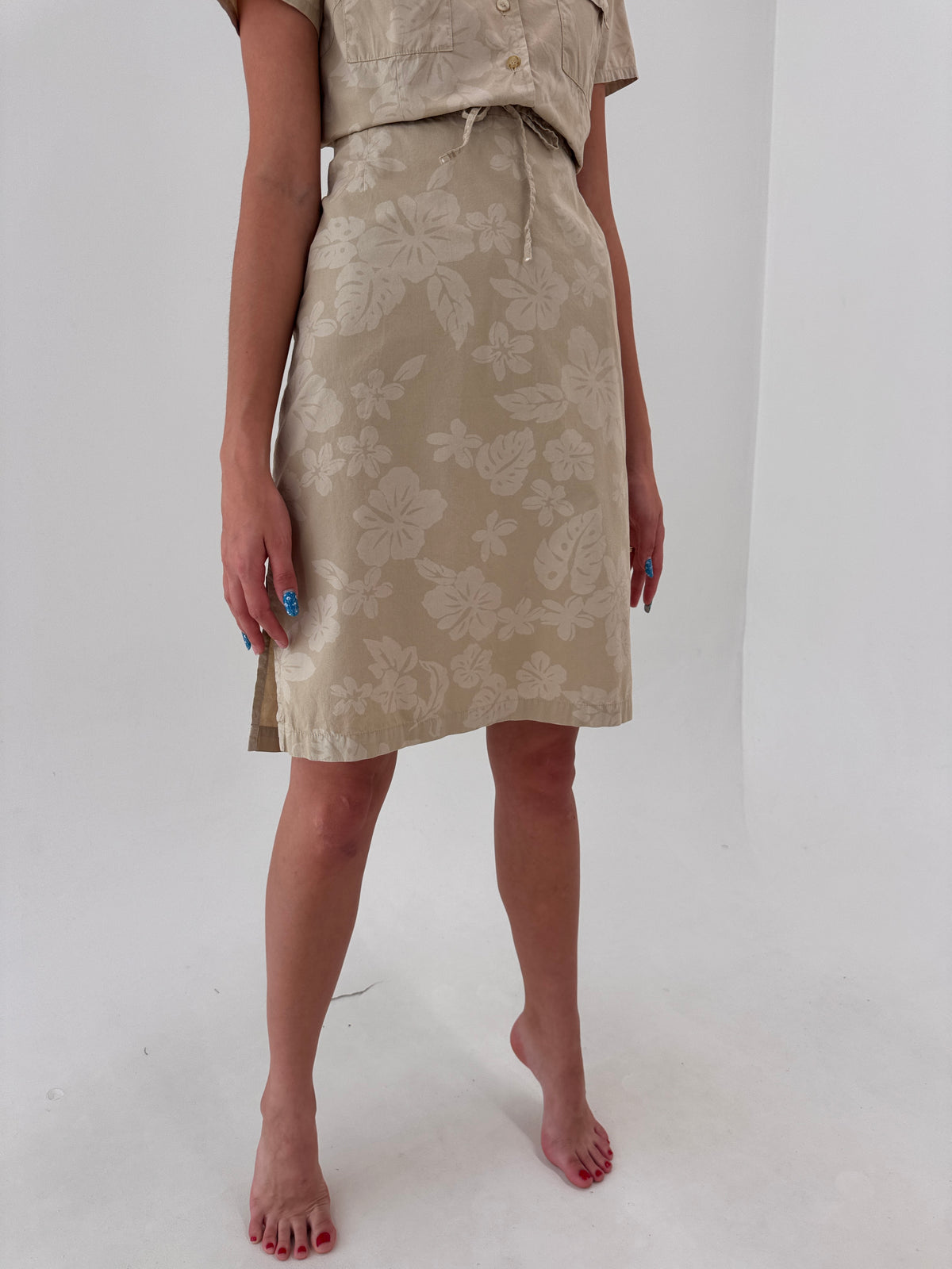 Set safari luxury Les Copains camel cu print nude din canvas de bumbac