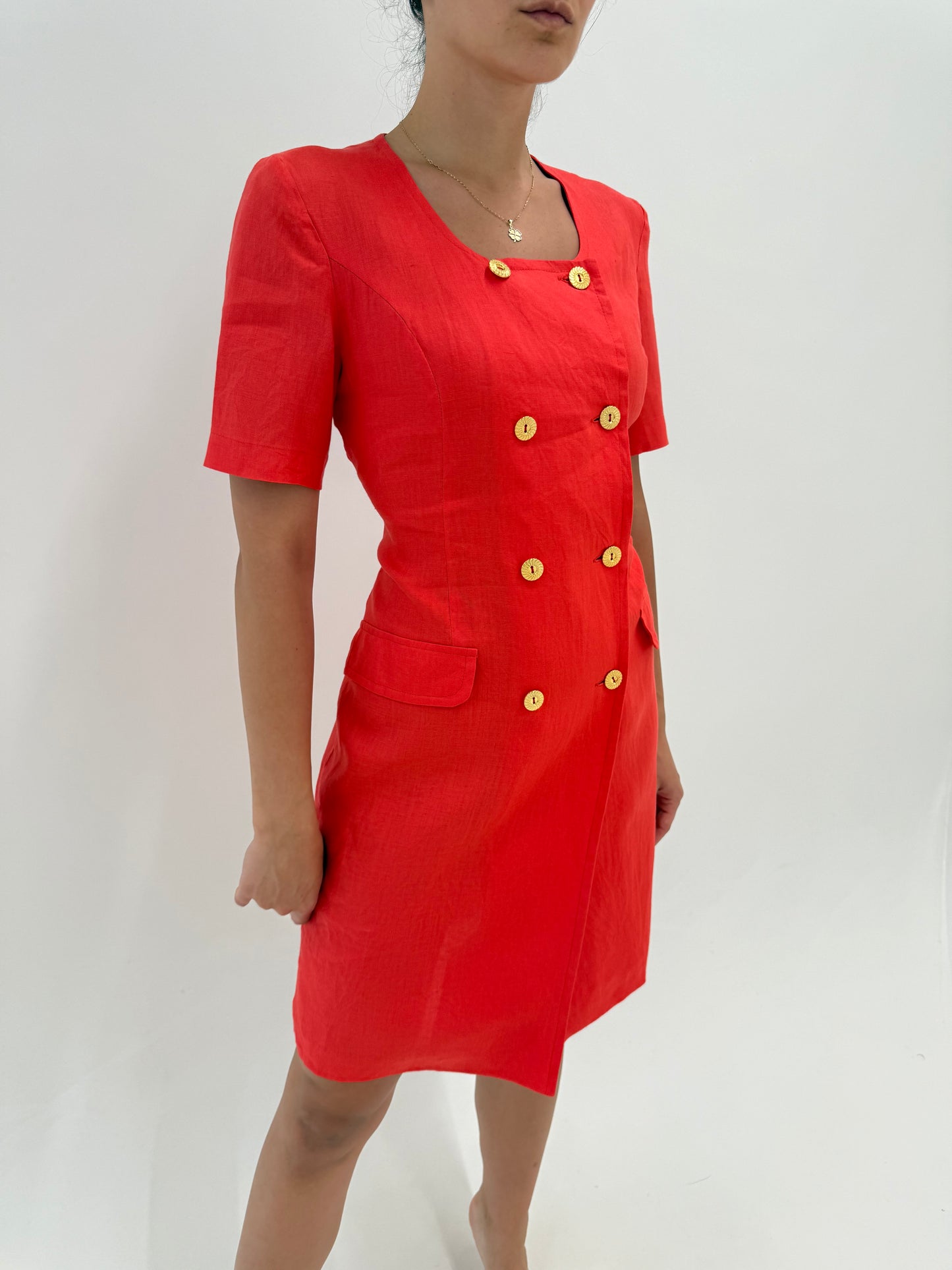 Rochie italiană din in premium electric coral red cu nasturi aurii metalici