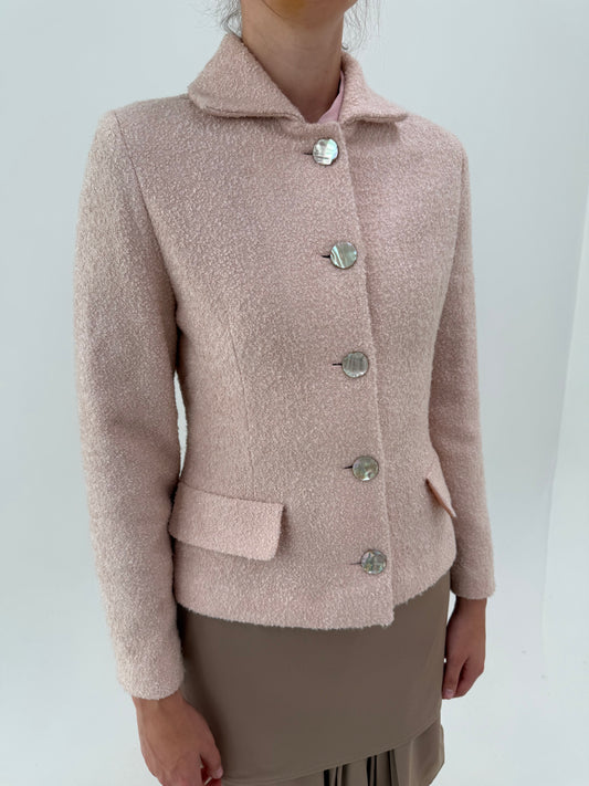 Jacheta powder Pink din boucle extrafin de lana cu nasturi mother of pearl