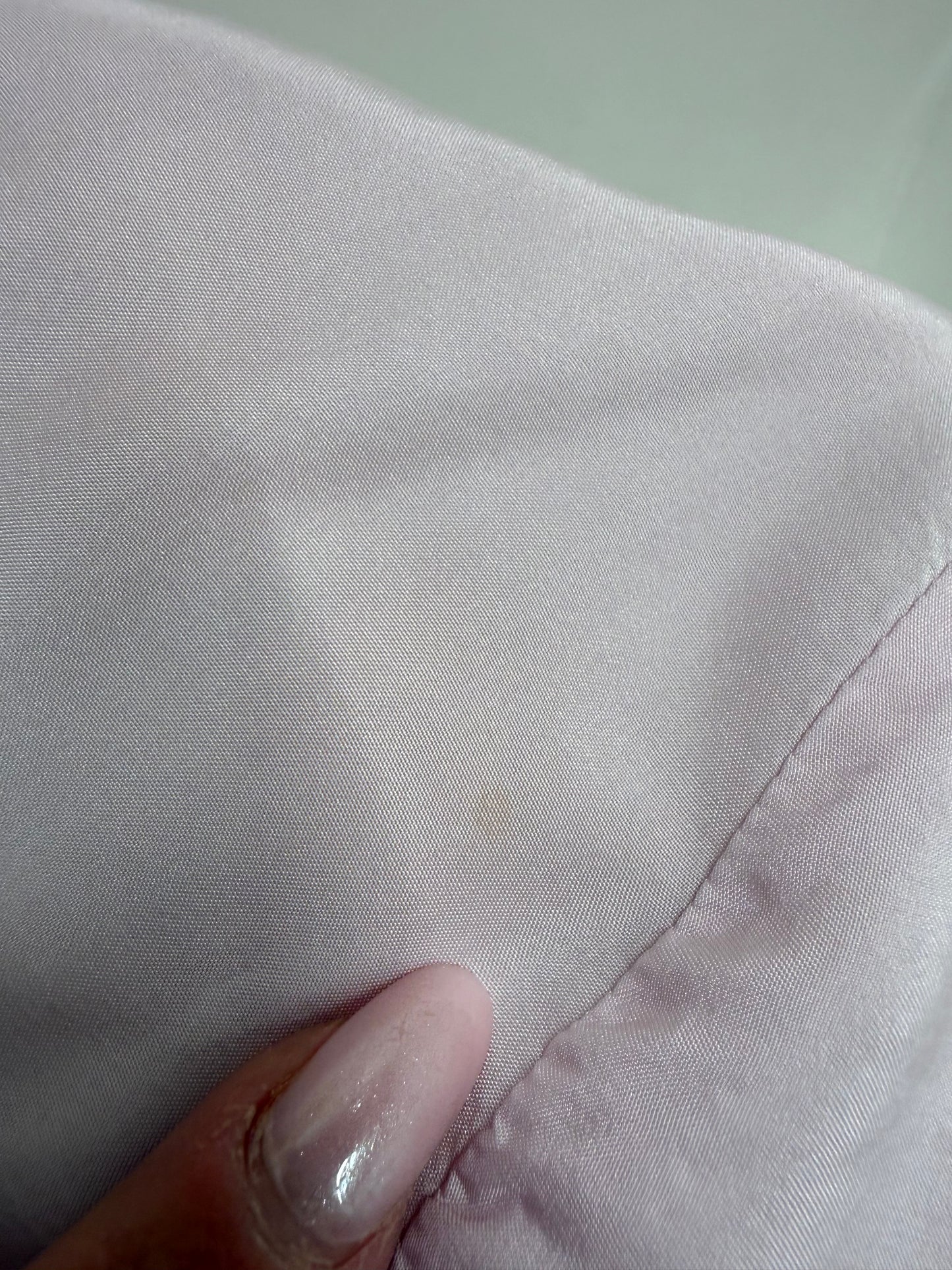 Cămașa powder Pink din mătase naturală în croi lejer ușor cropped