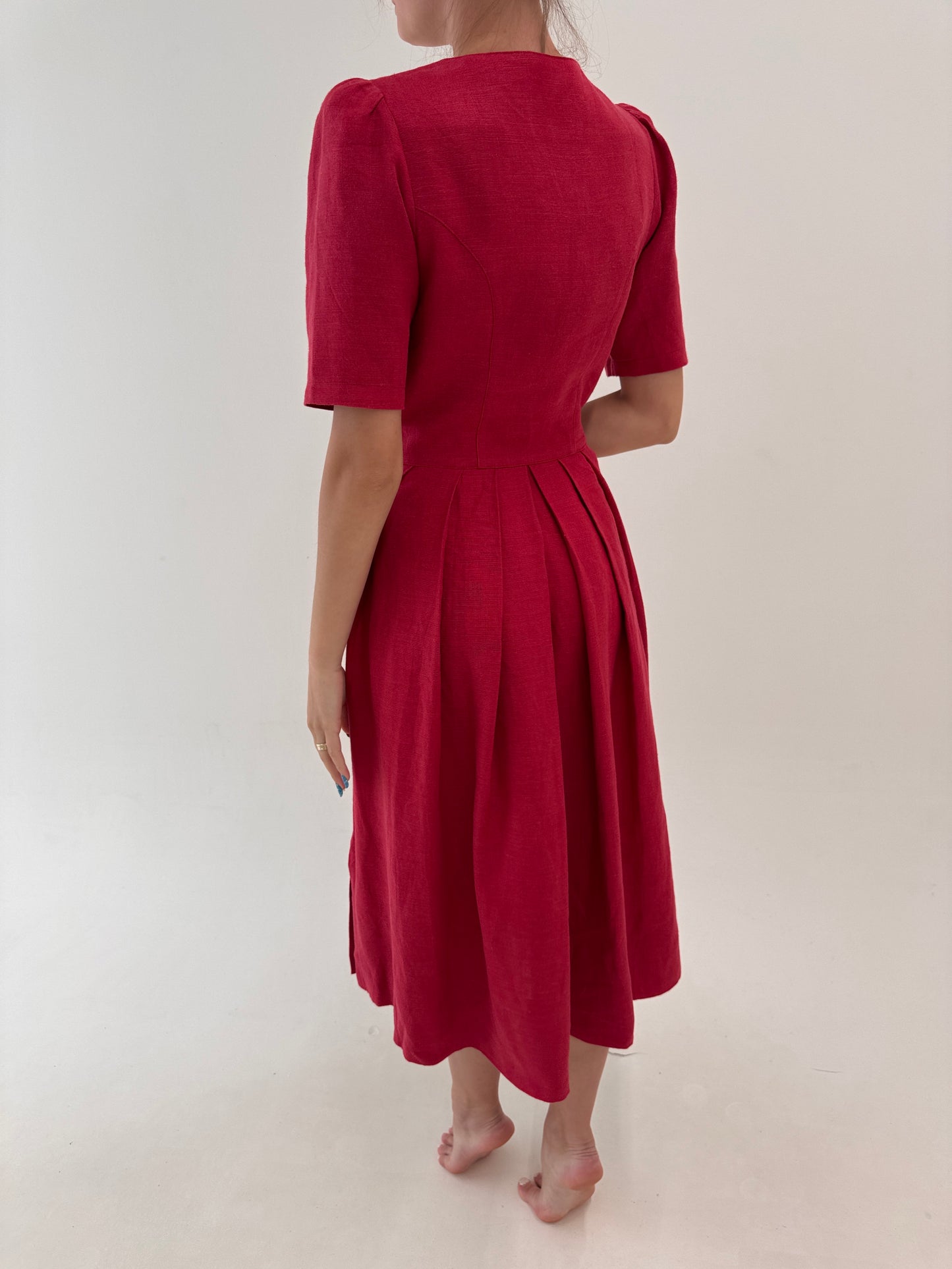 Rochie vintage maxi din pânză de in merlot red cu corsaj și buzunare