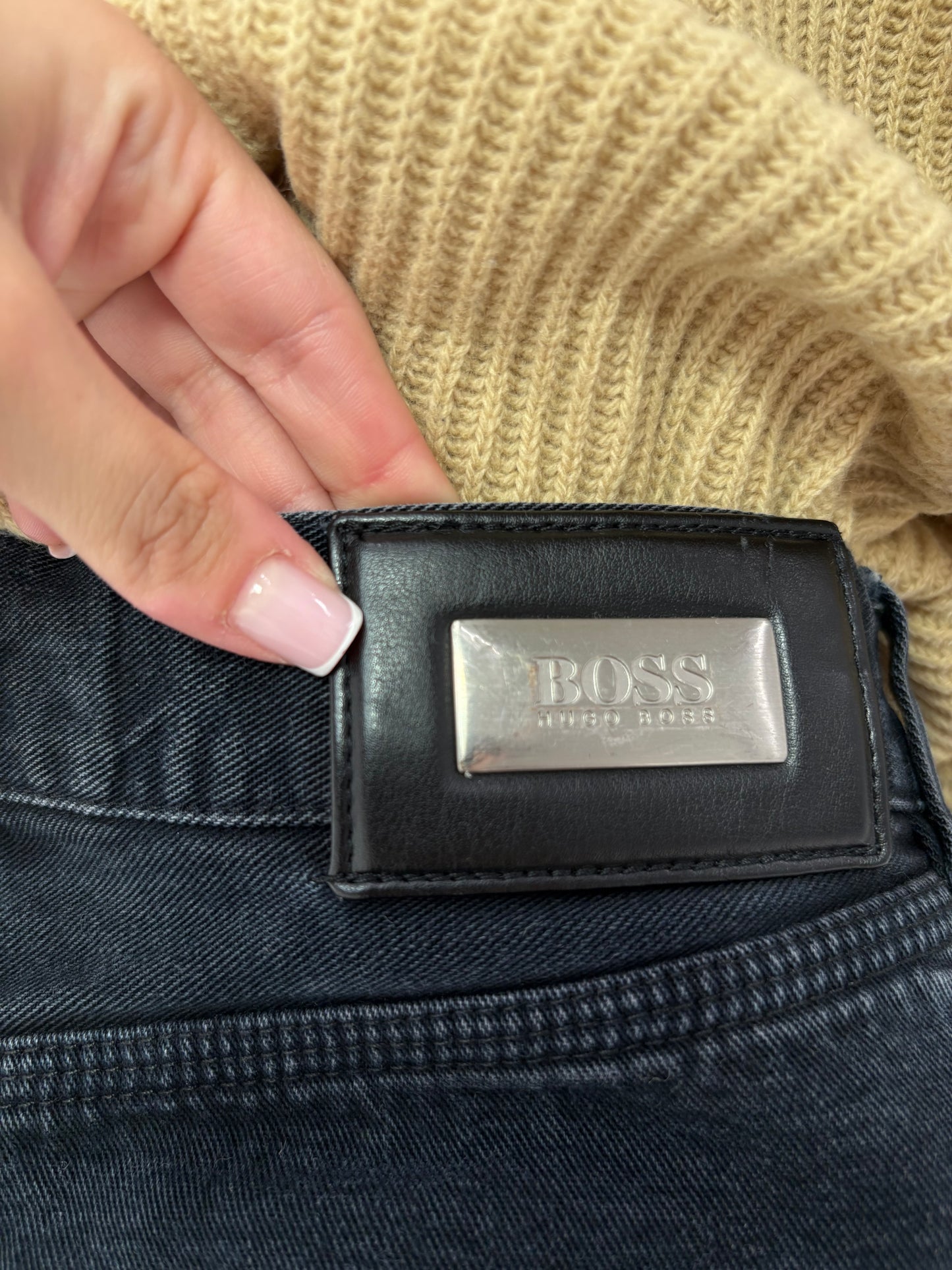 Jeans vintage dark wash Hugo Boss cu talie ultra înaltă